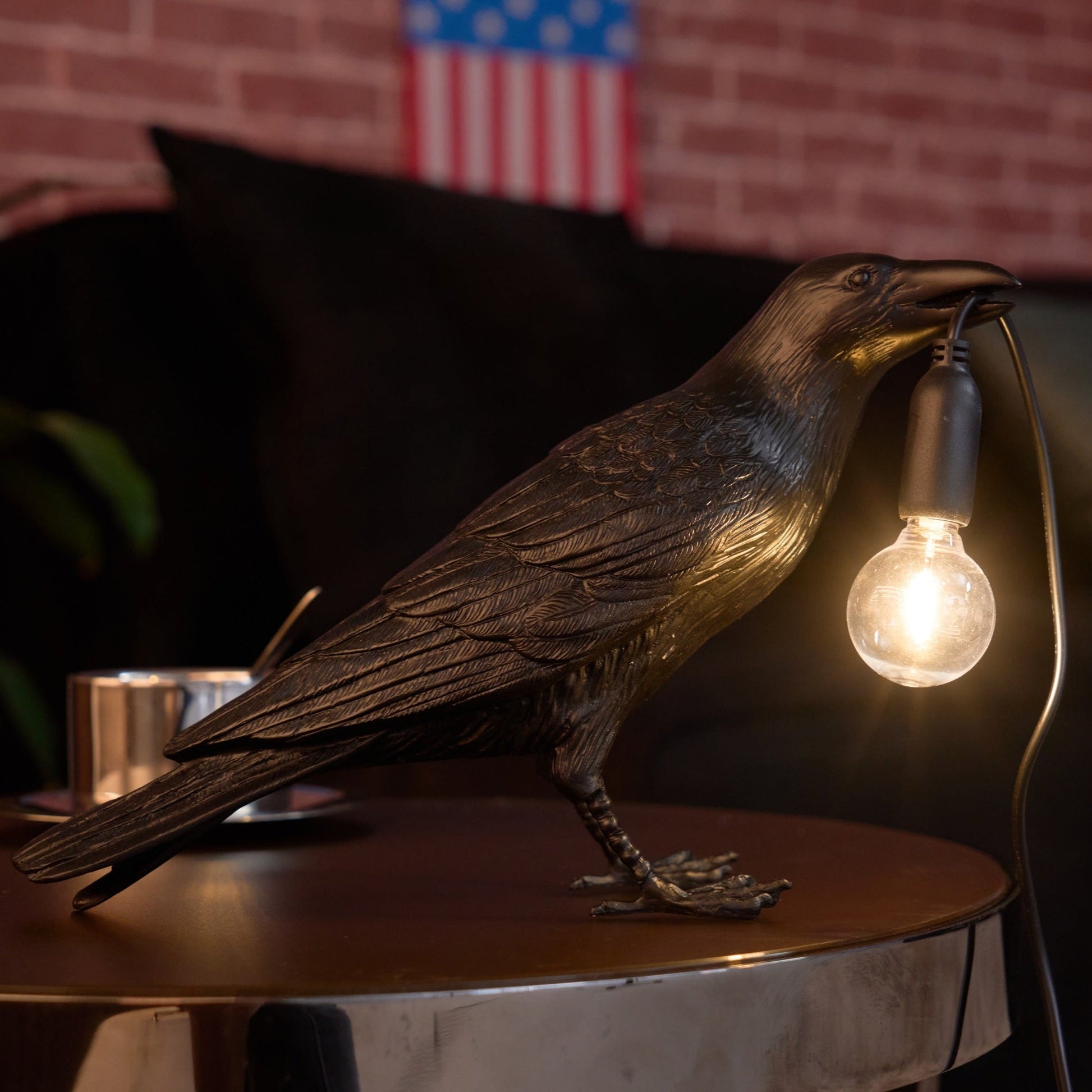 Raven Resin Table Lamp - Blowlighting