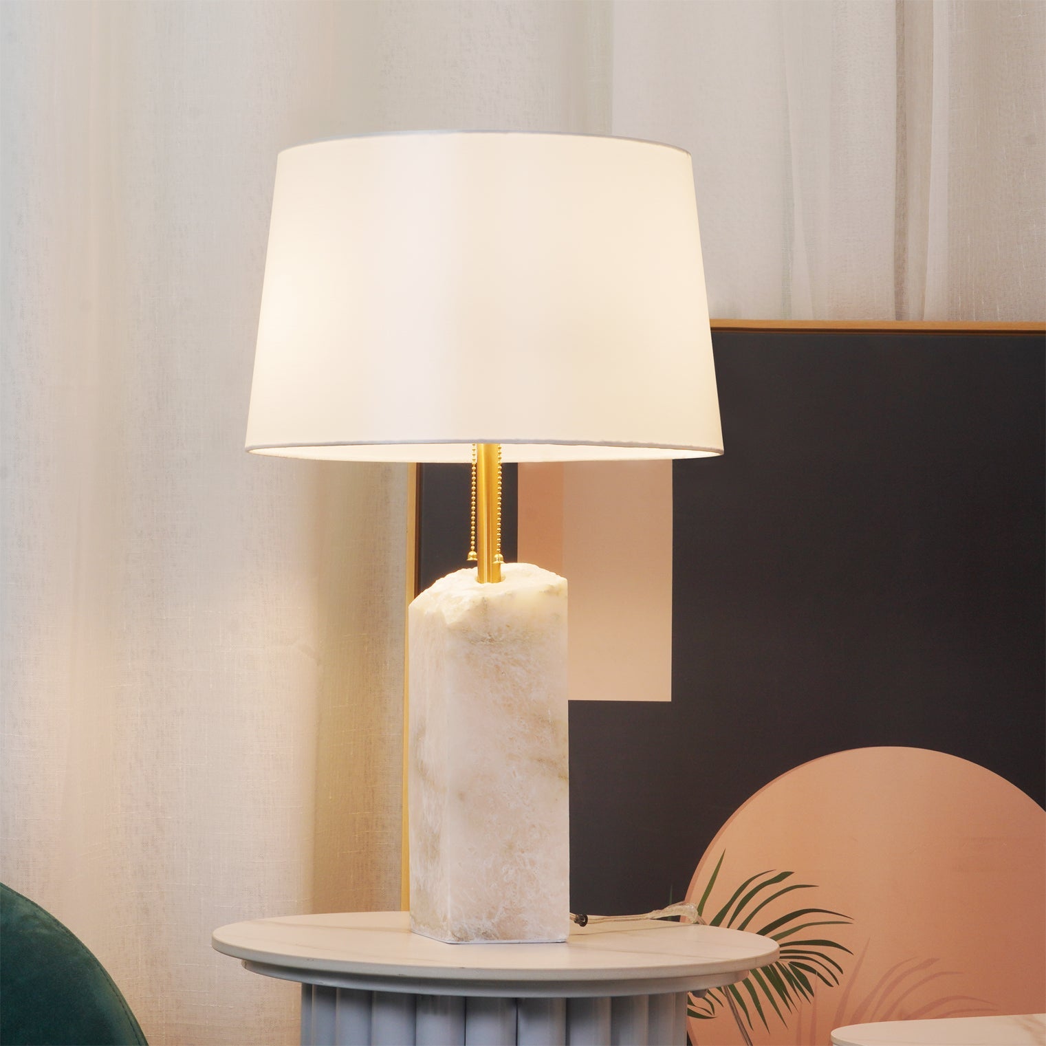 Syvaris Minimalist Alabaster Table Lamp - Blowlighting