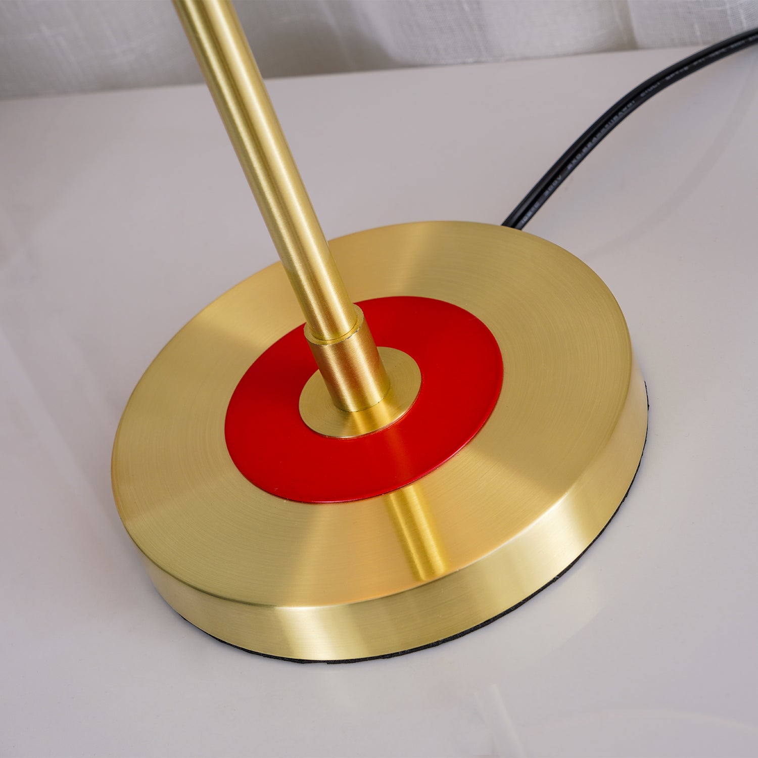 Revolve Table Lamp - Blowlighting