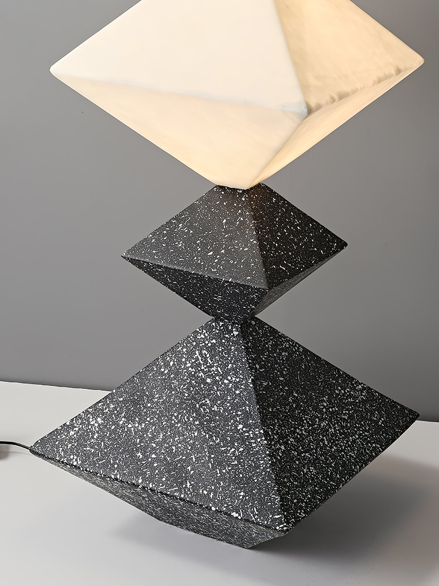 Rhombus Cube Floor Lamp - Blowlighting