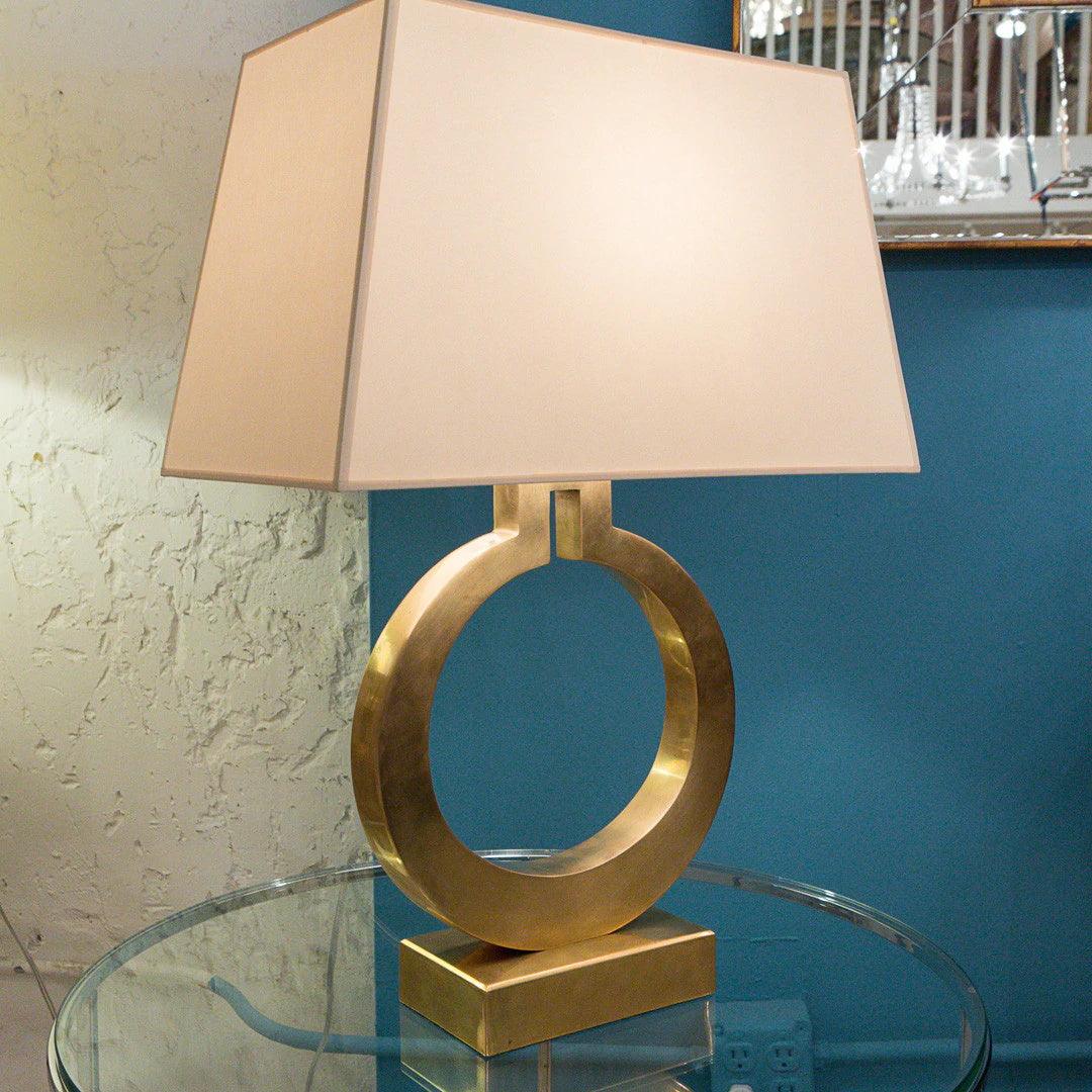 Ring Form Table Lamp - Blowlighting