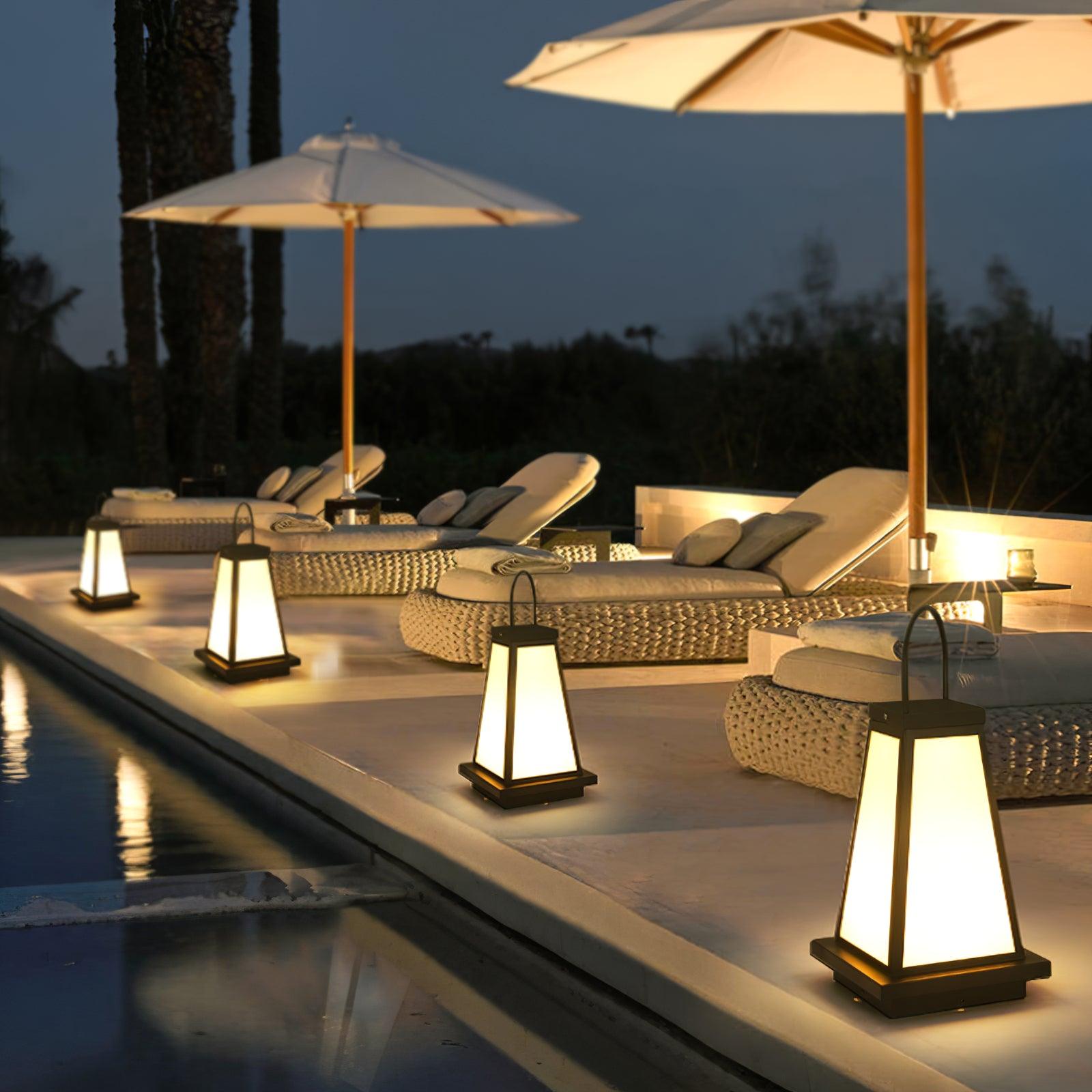 Roam Lantern Garden Outdoor Lamp - Blowlighting