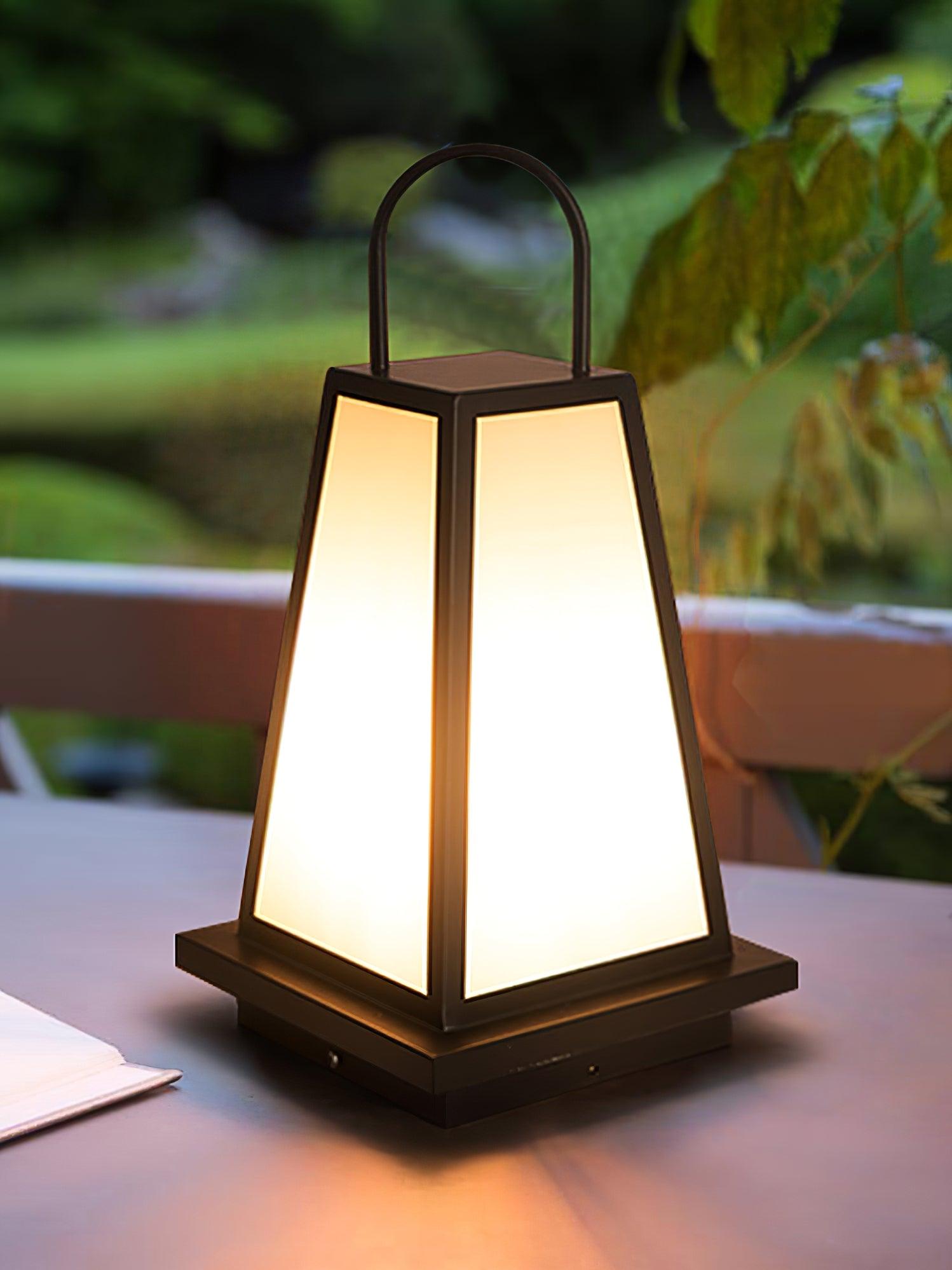 Roam Lantern Garden Outdoor Lamp - Blowlighting