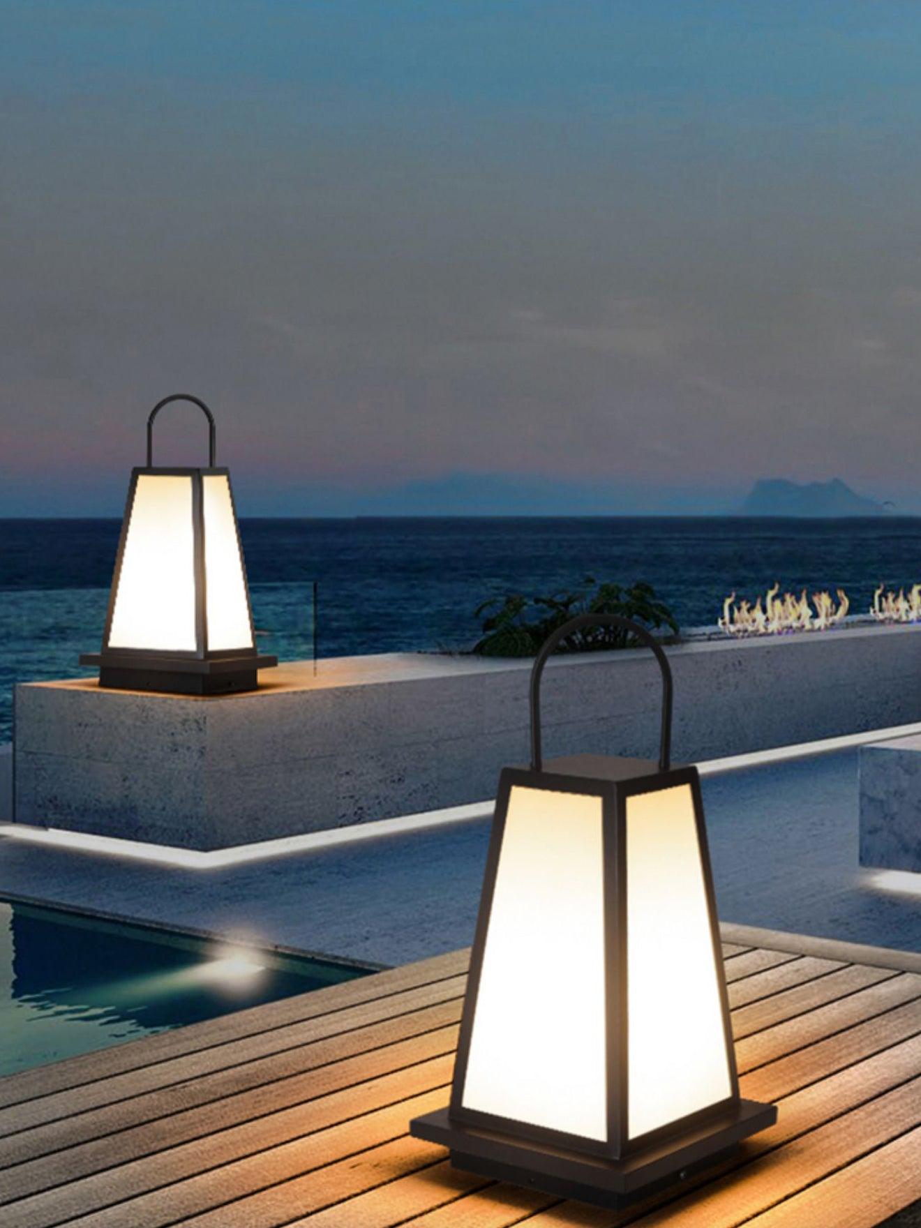 Roam Lantern Garden Outdoor Lamp - Blowlighting