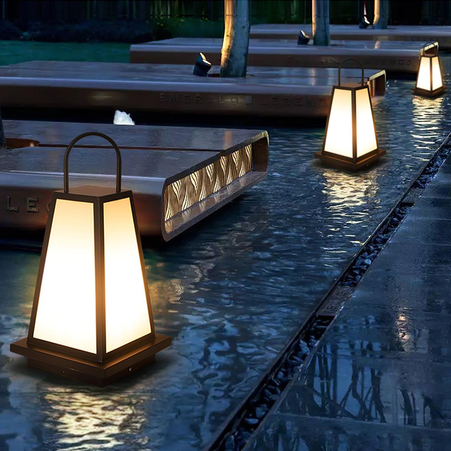 Roam Lantern Garden Outdoor Lamp - Blowlighting