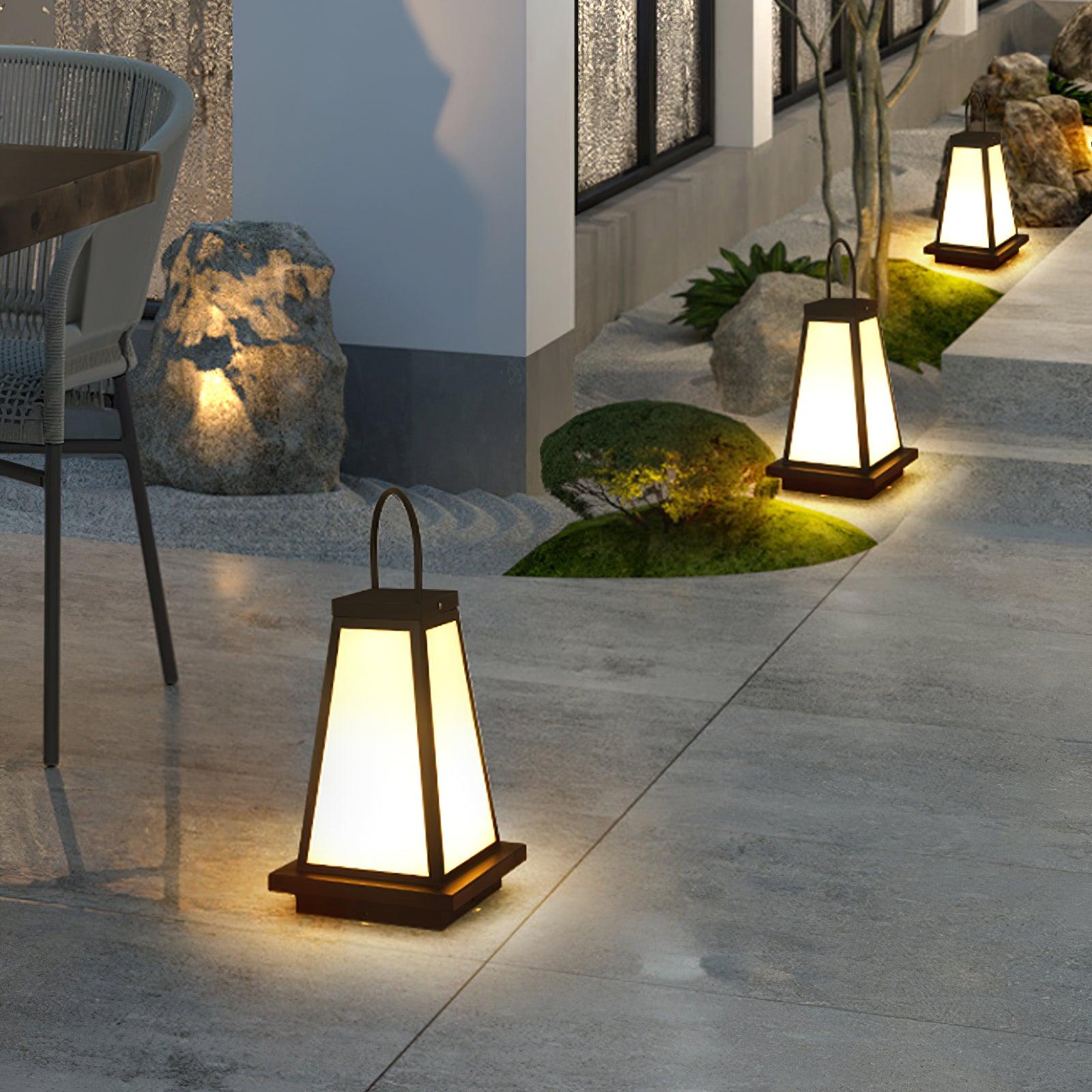 Roam Lantern Garden Outdoor Lamp - Blowlighting