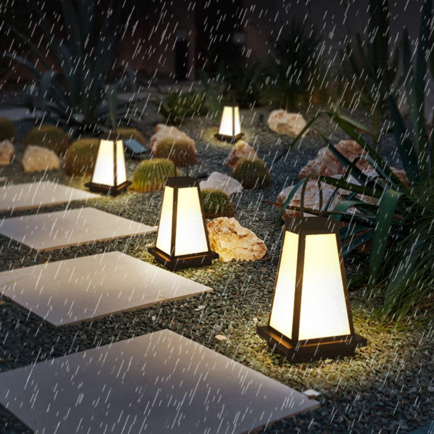 Roam Lantern Garden Outdoor Lamp - Blowlighting