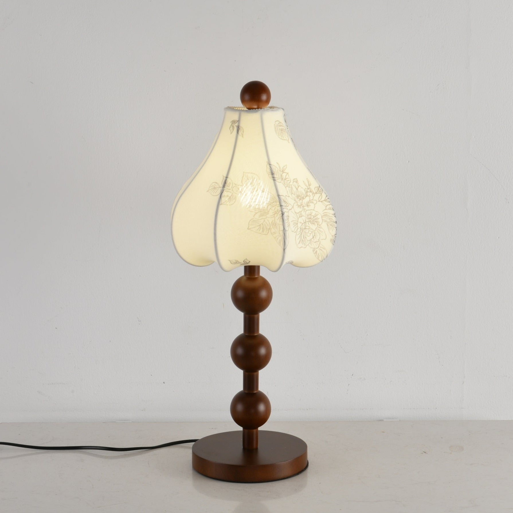 Alice Vintage Fabric Table Lamp - Blowlighting