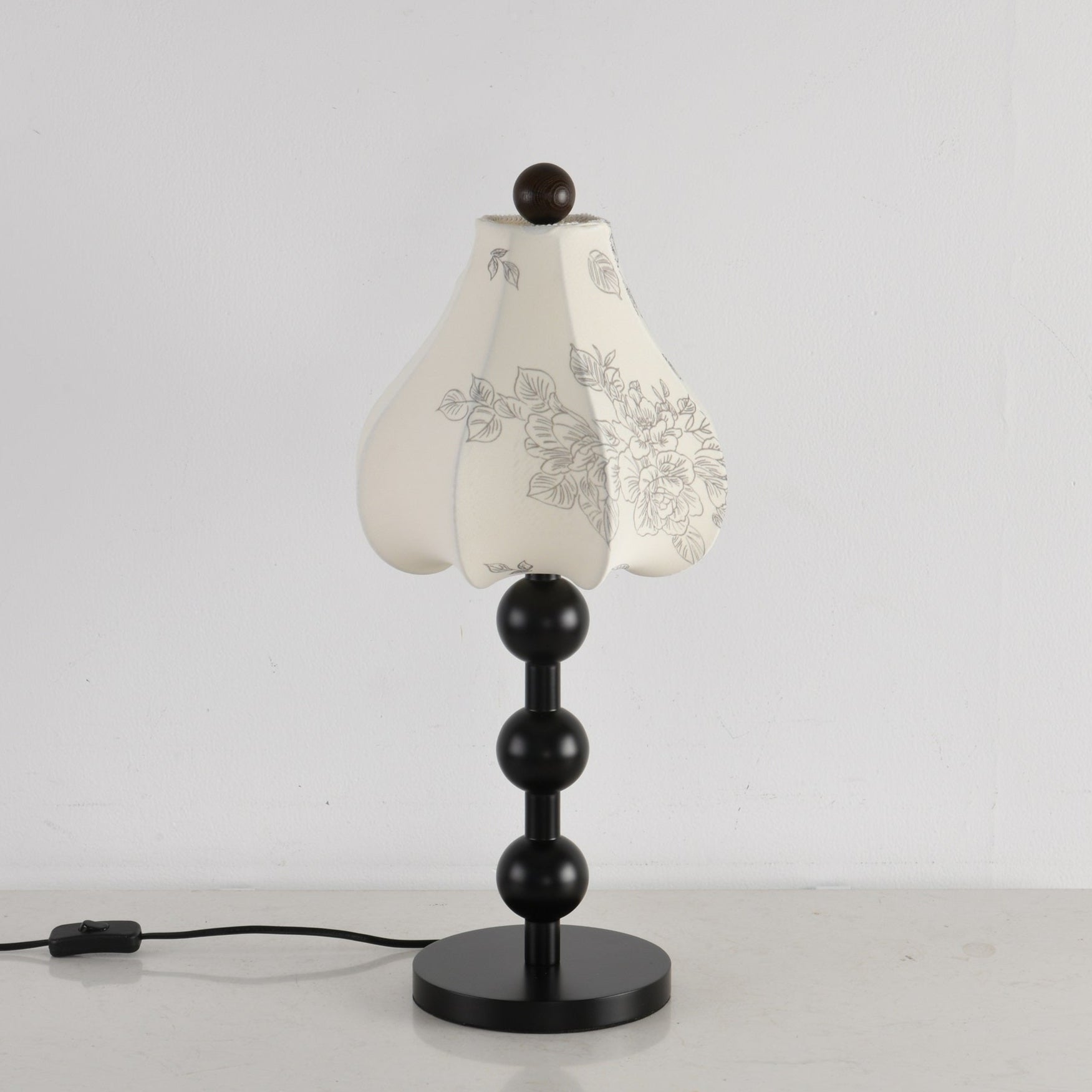 Alice Vintage Fabric Table Lamp - Blowlighting