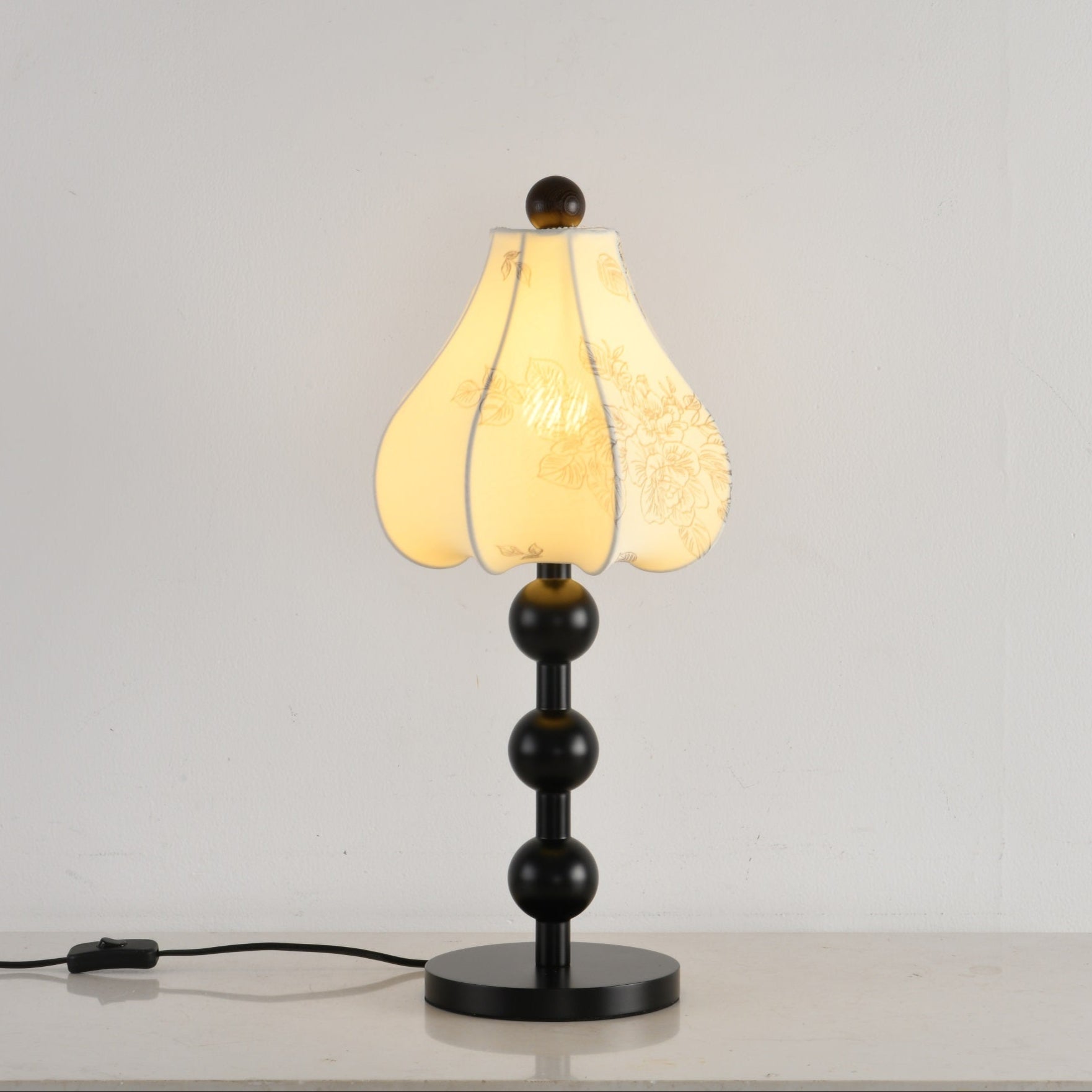 Alice Vintage Fabric Table Lamp - Blowlighting