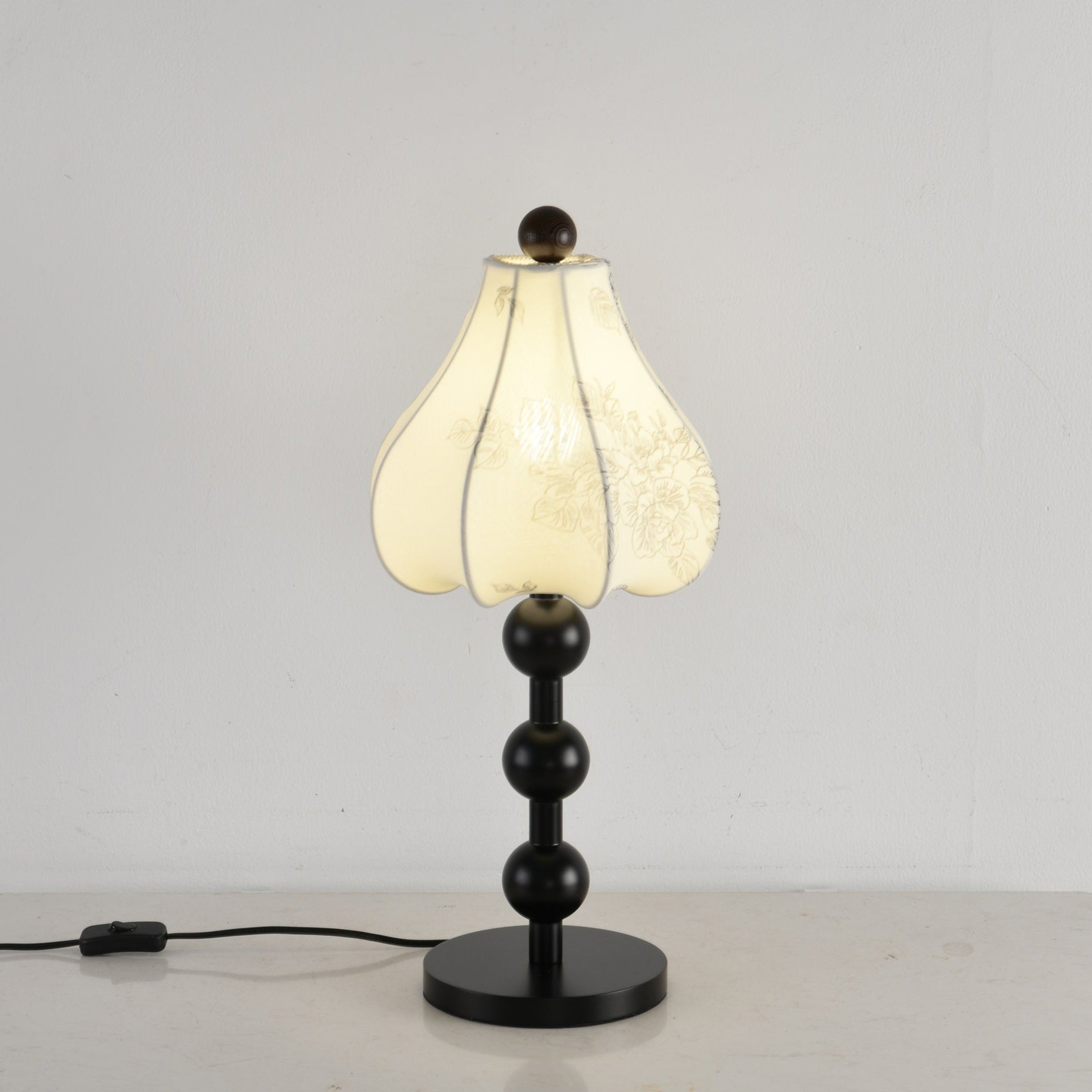 Alice Vintage Fabric Table Lamp - Blowlighting