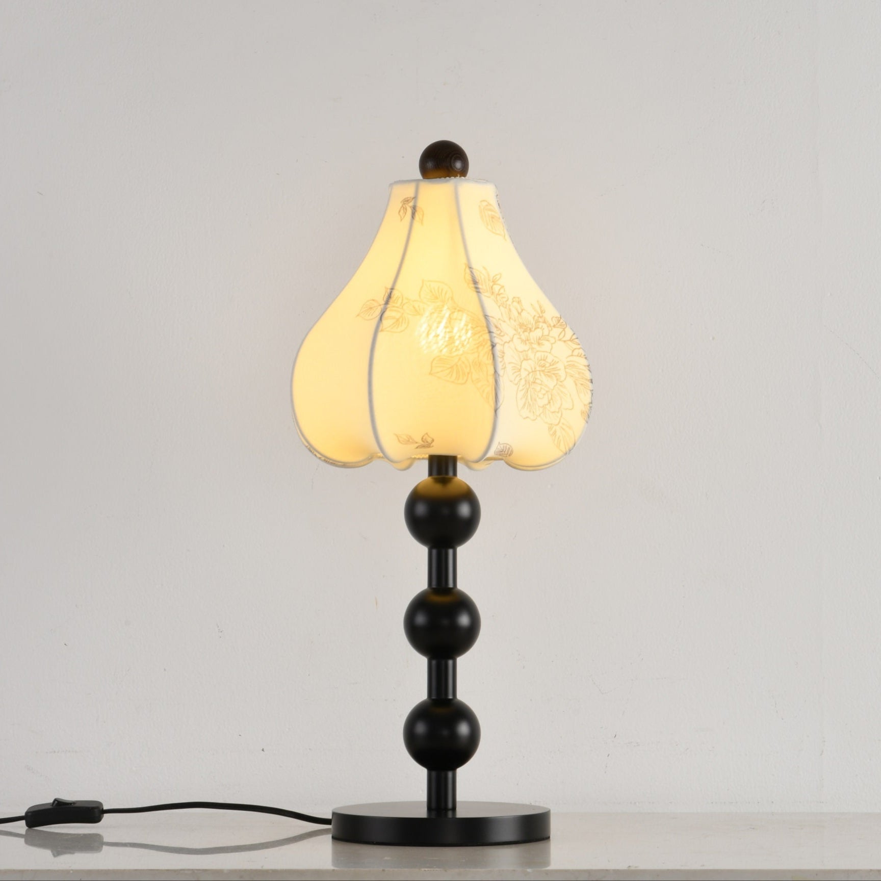 Alice Vintage Fabric Table Lamp - Blowlighting