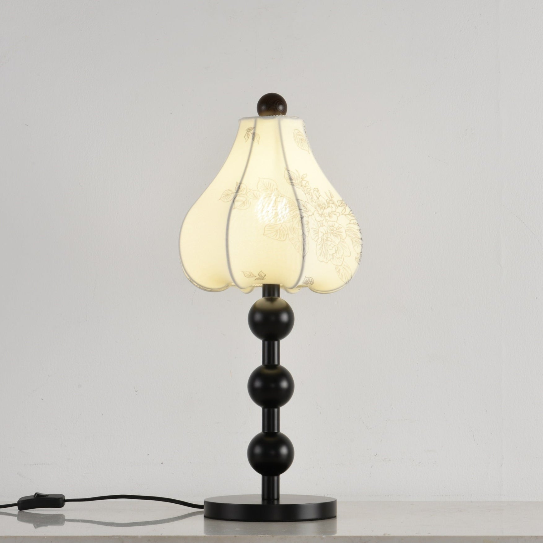 Alice Vintage Fabric Table Lamp - Blowlighting