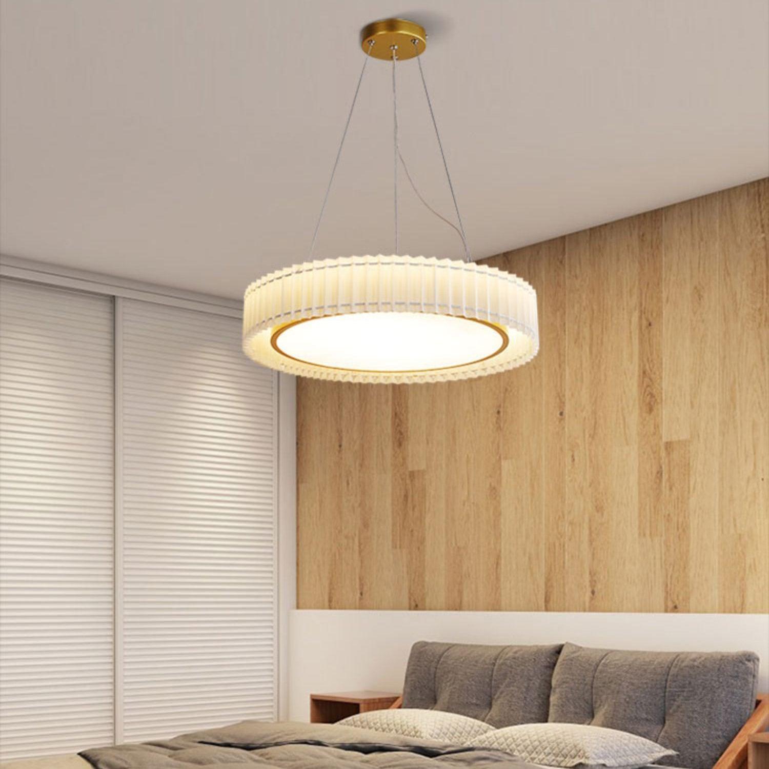 Round Pleated Pendant Lamp - Blowlighting