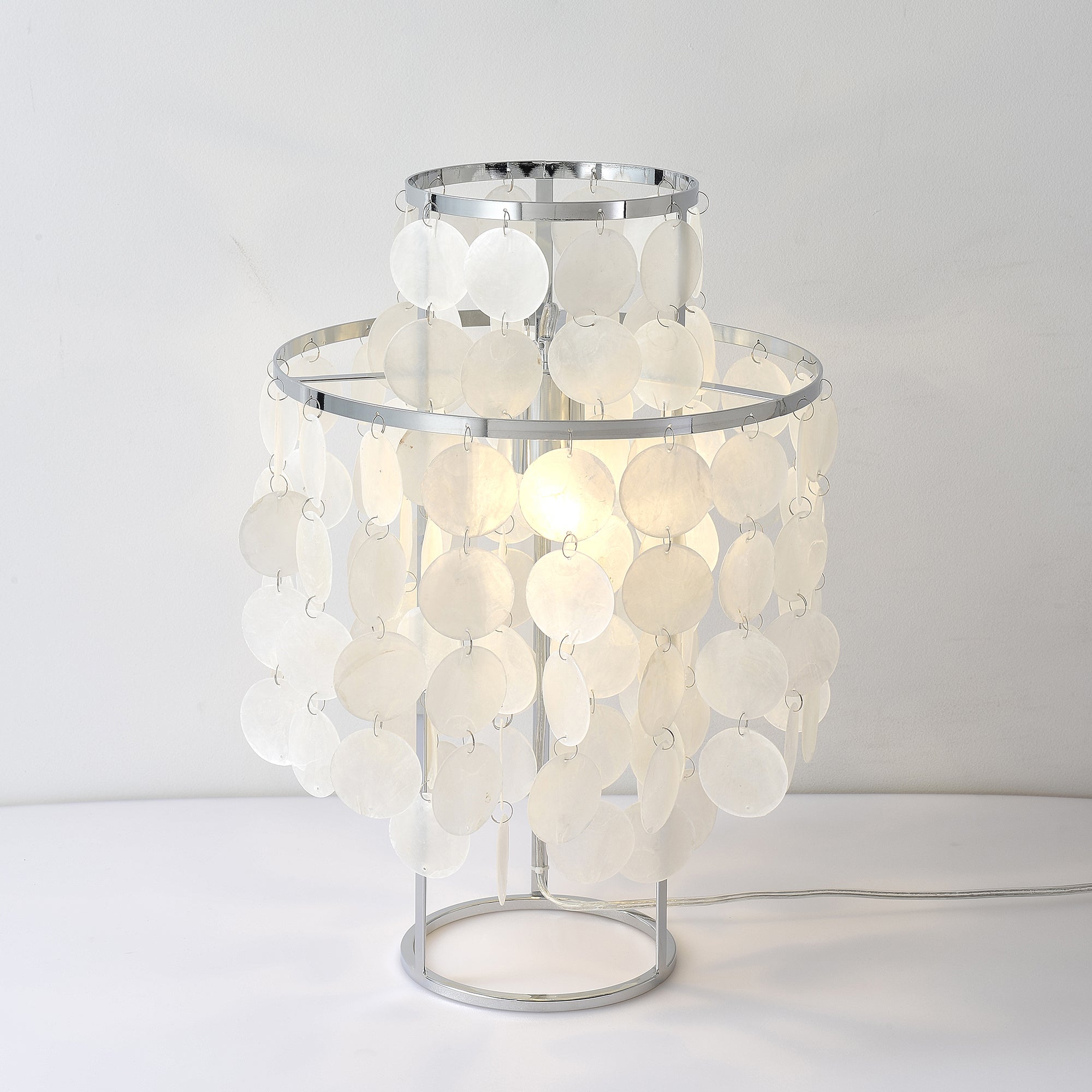 Round Shell Table Lamp - Blowlighting