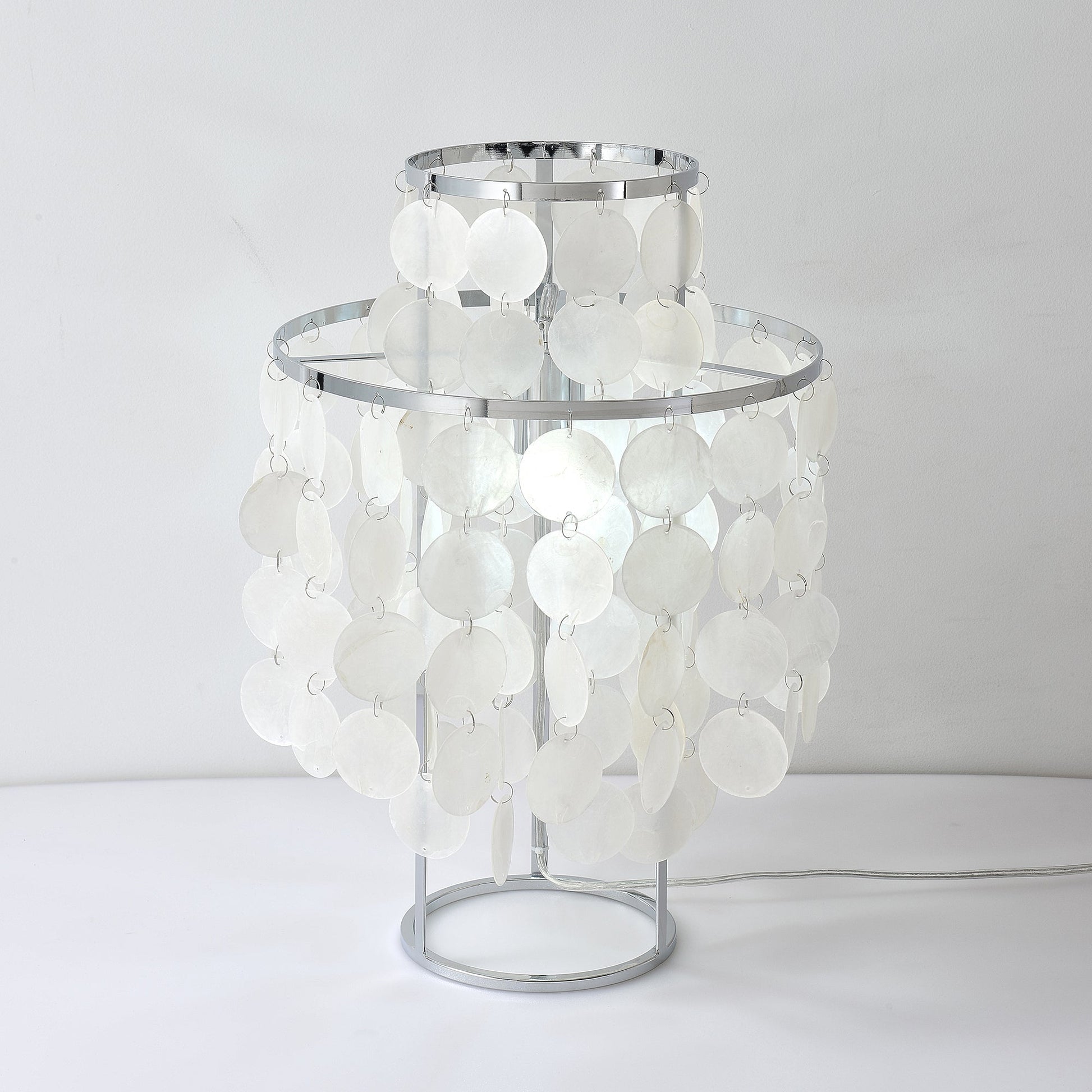 Round Shell Table Lamp - Blowlighting