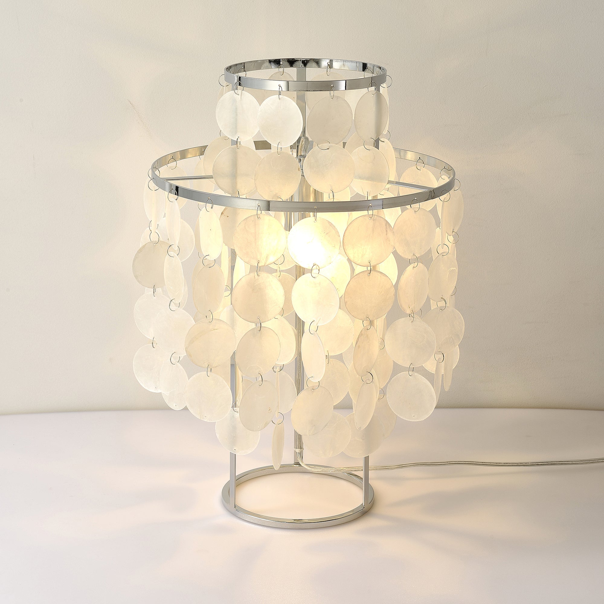 Round Shell Table Lamp - Blowlighting