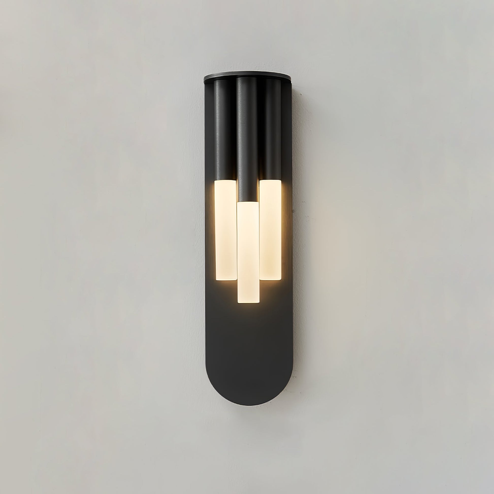 Rousseau Wall Lamp - Blowlighting