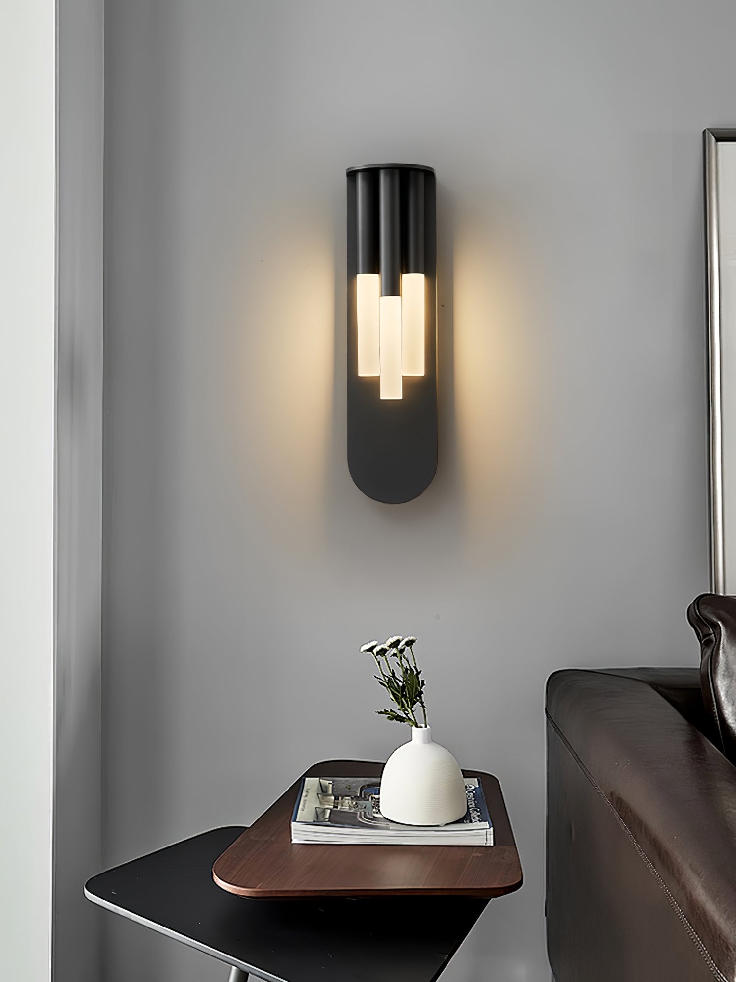 Rousseau Wall Lamp - Blowlighting