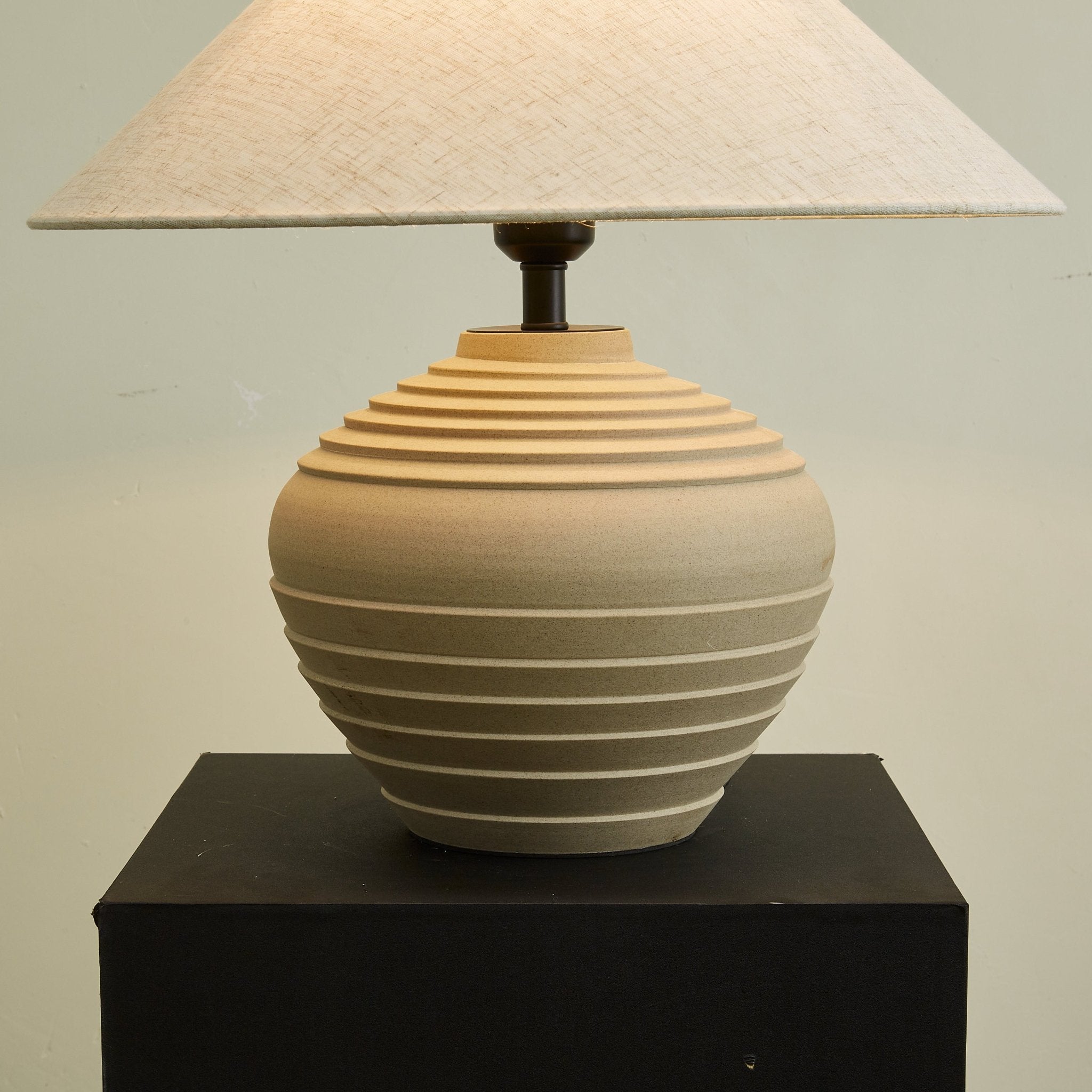 Satori Ridge Table Lamp - Blowlighting