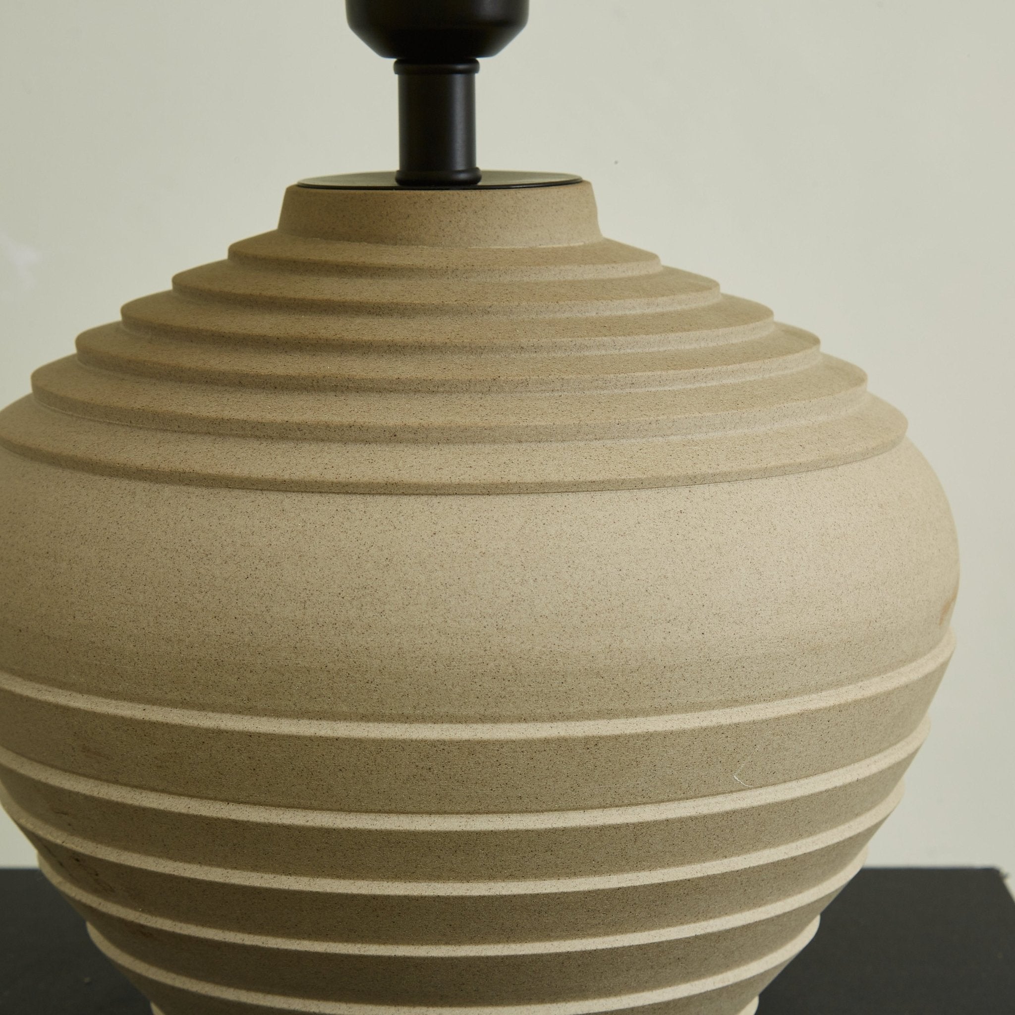 Satori Ridge Table Lamp - Blowlighting