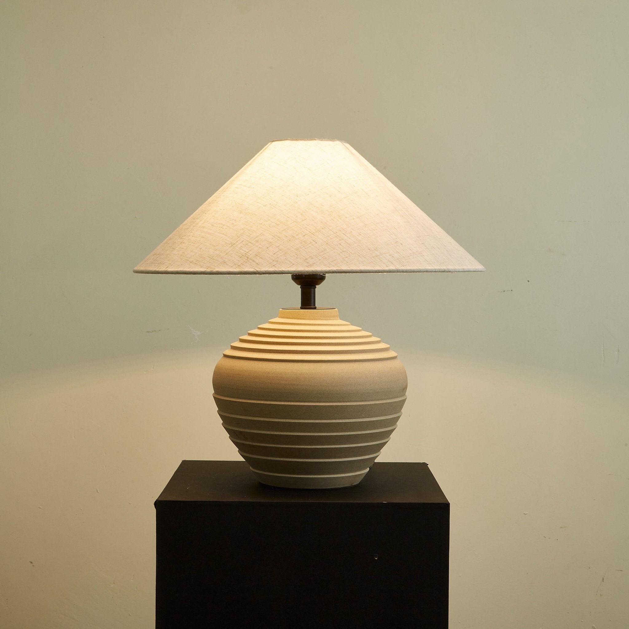 Satori Ridge Table Lamp - Blowlighting