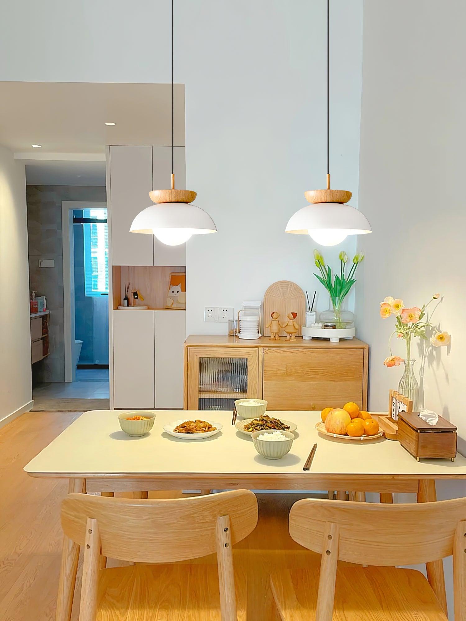 Savie Pendant Lamp - Blowlighting