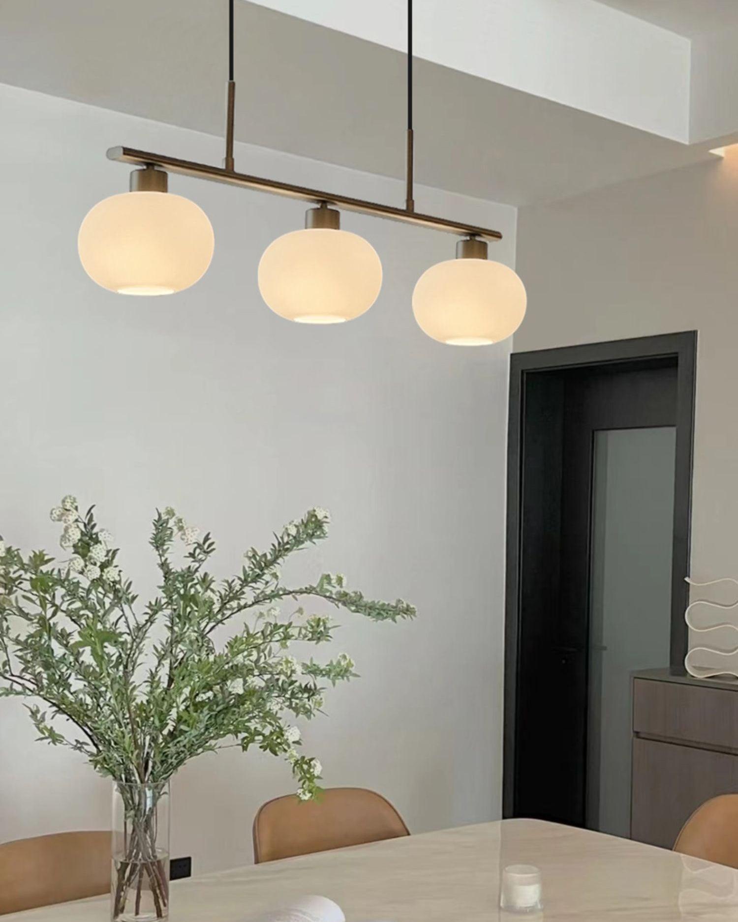 Sculptural Pendant Light - Blowlighting