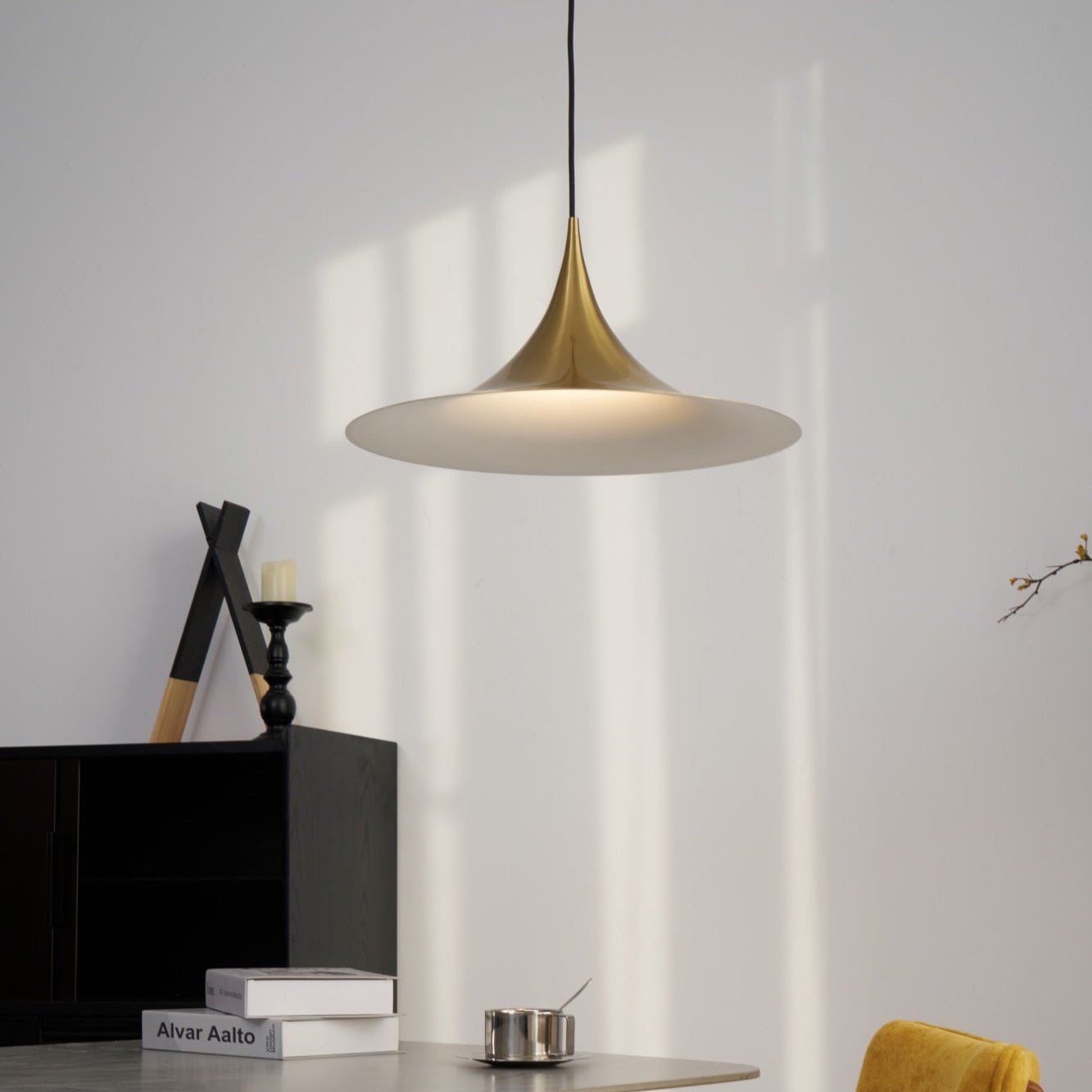Semi Pendant Light - Blowlighting