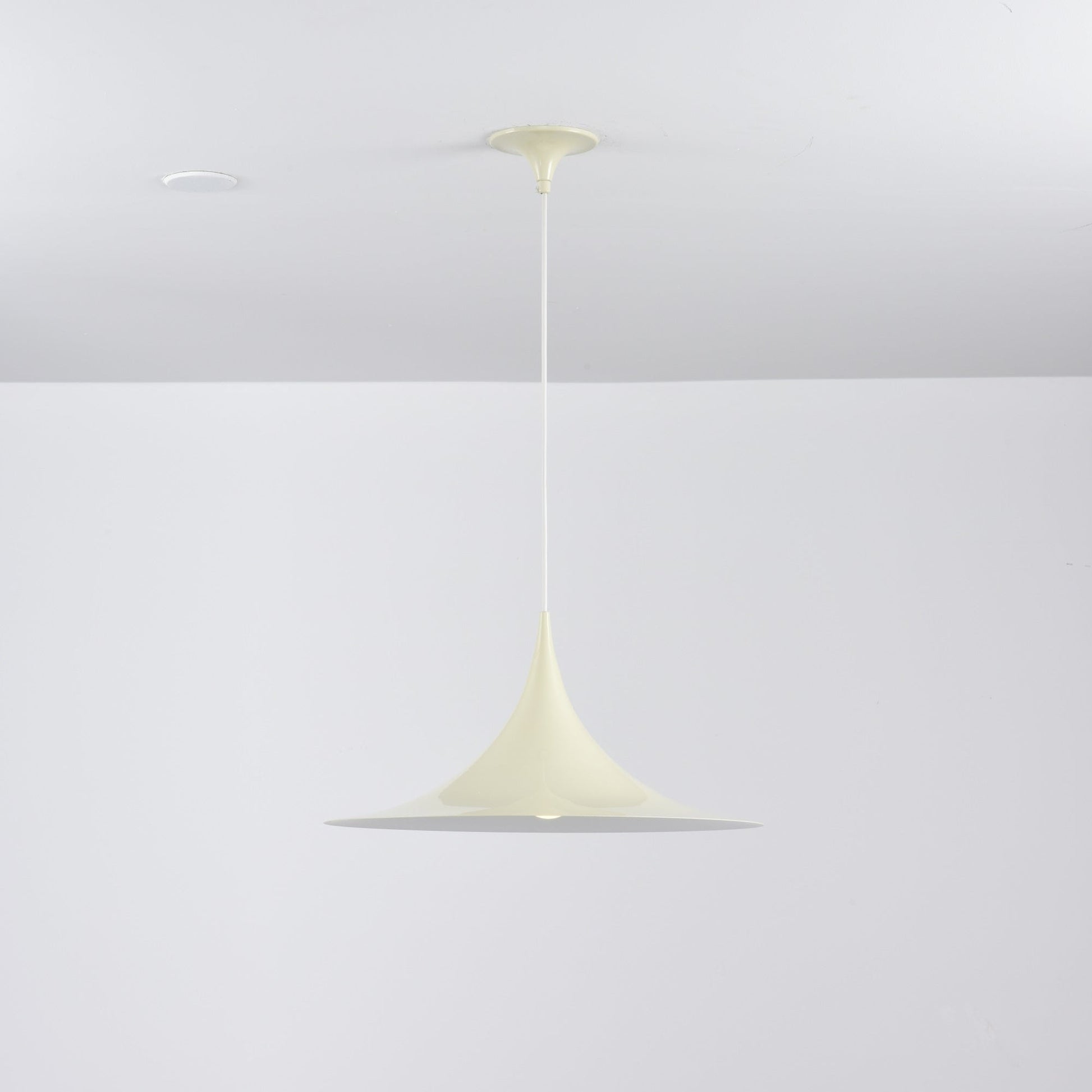 Semi Pendant Light - Blowlighting