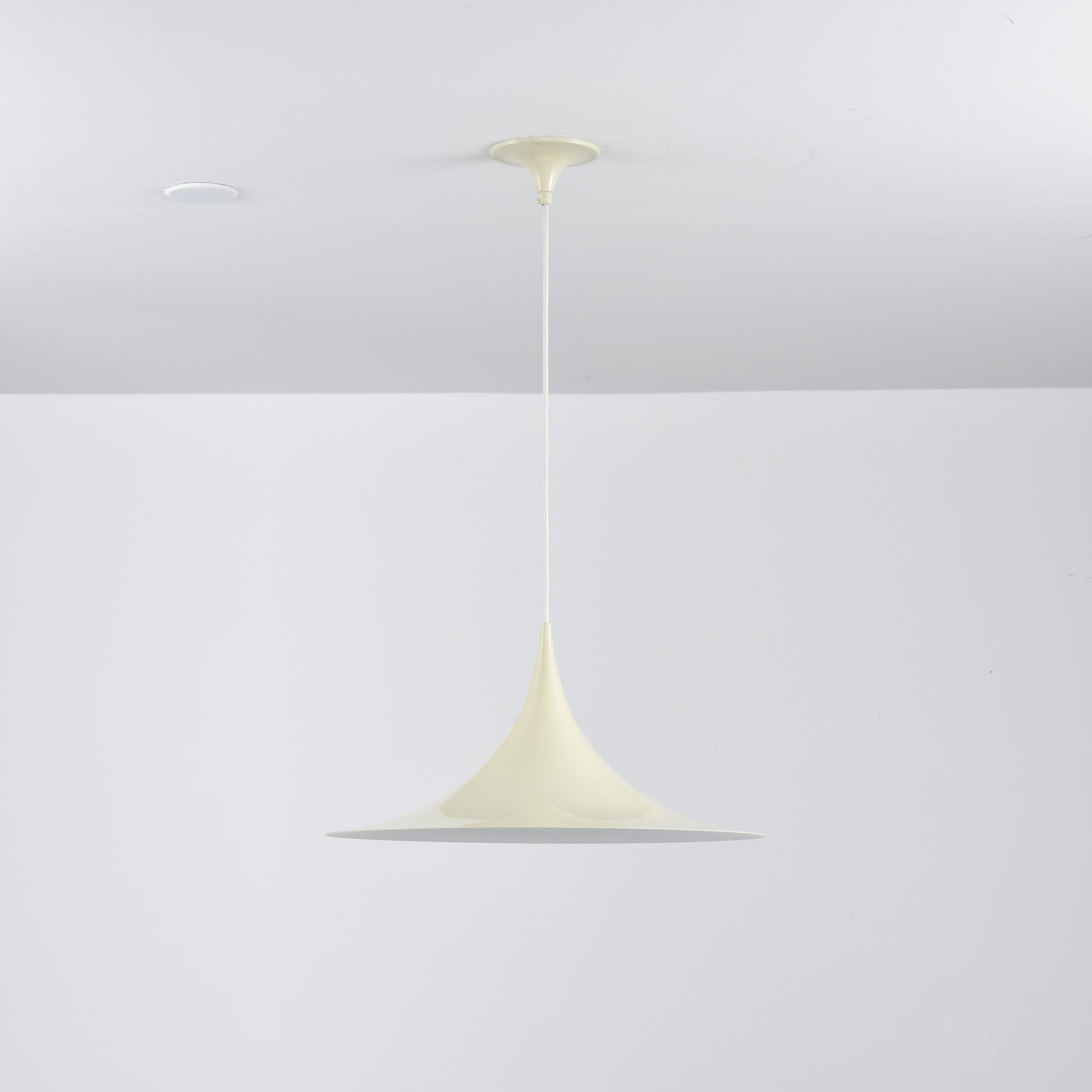 Semi Pendant Light - Blowlighting