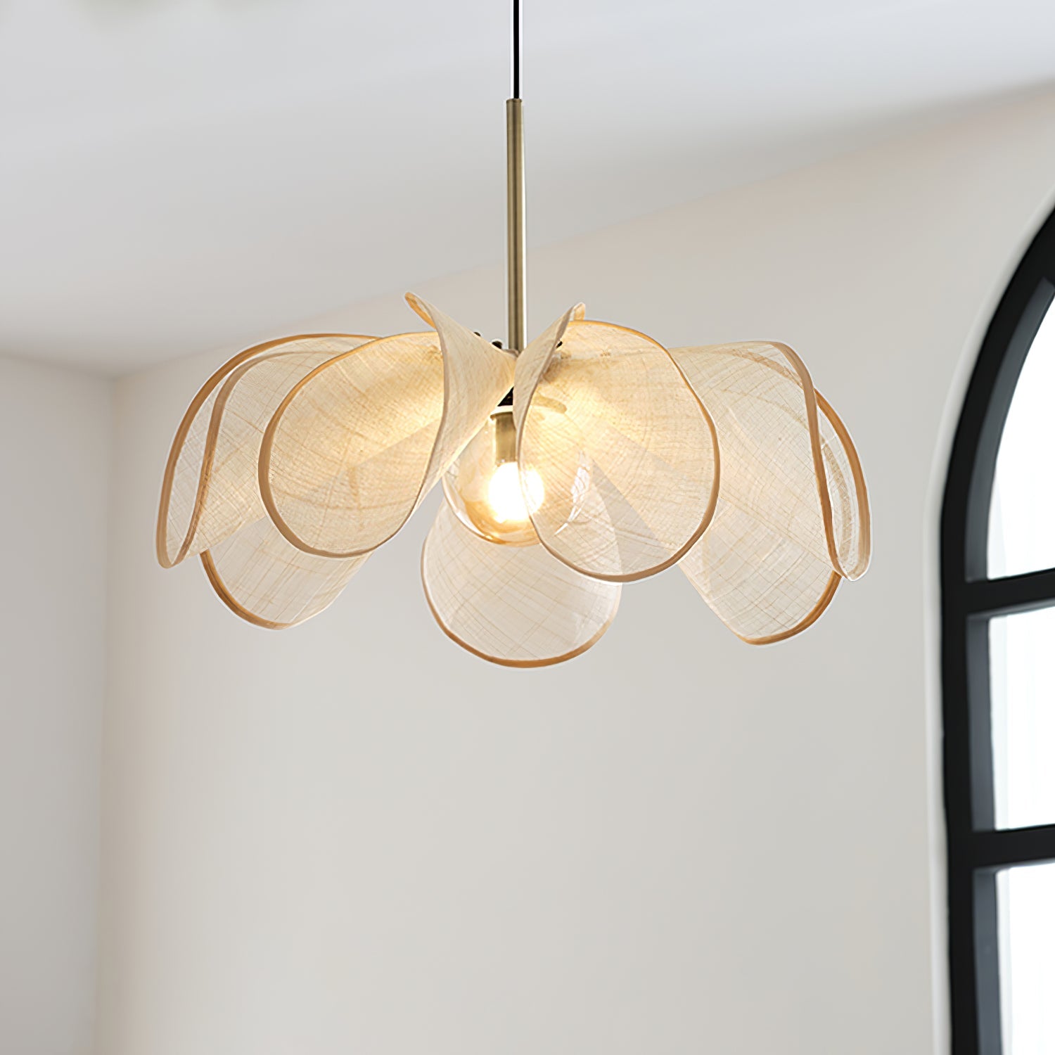 Seraphina Loom Pendant Lamp - Blowlighting