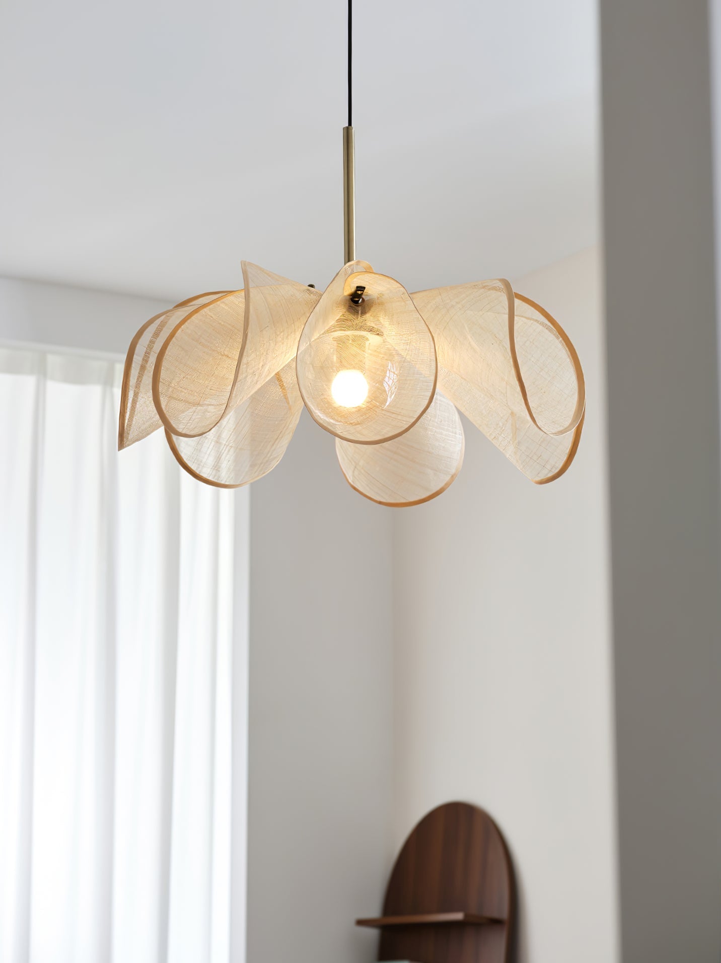 Seraphina Loom Pendant Lamp - Blowlighting