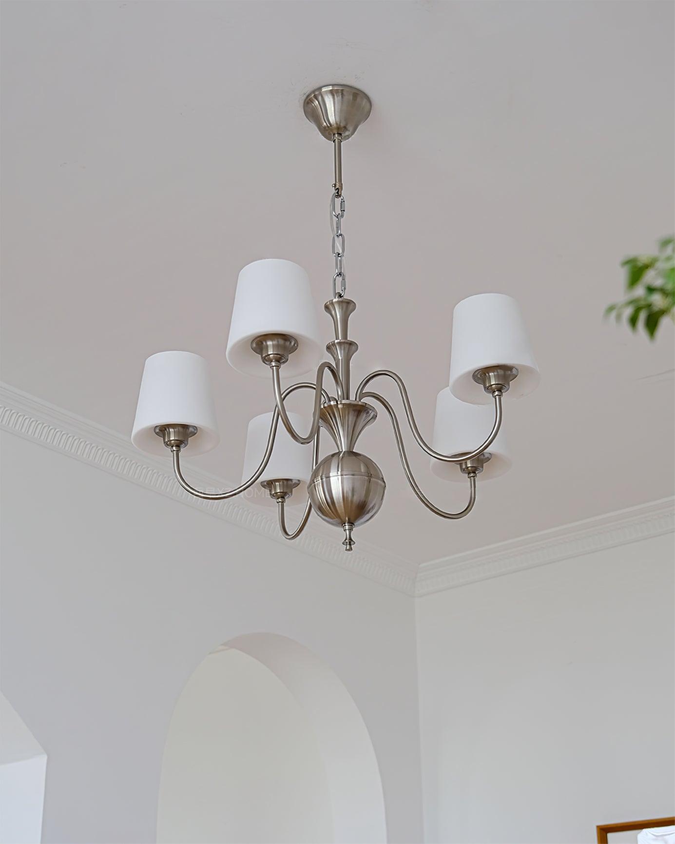 Shabby Chandelier - Blowlighting