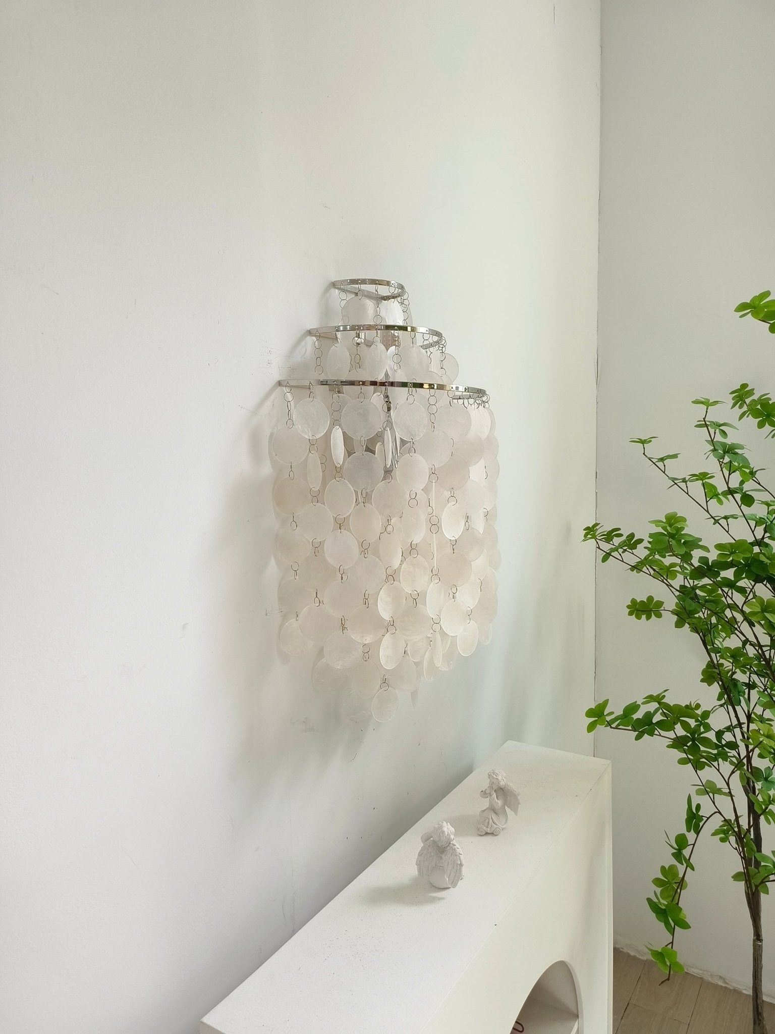 Shell Cascading Wall Light - Blowlighting