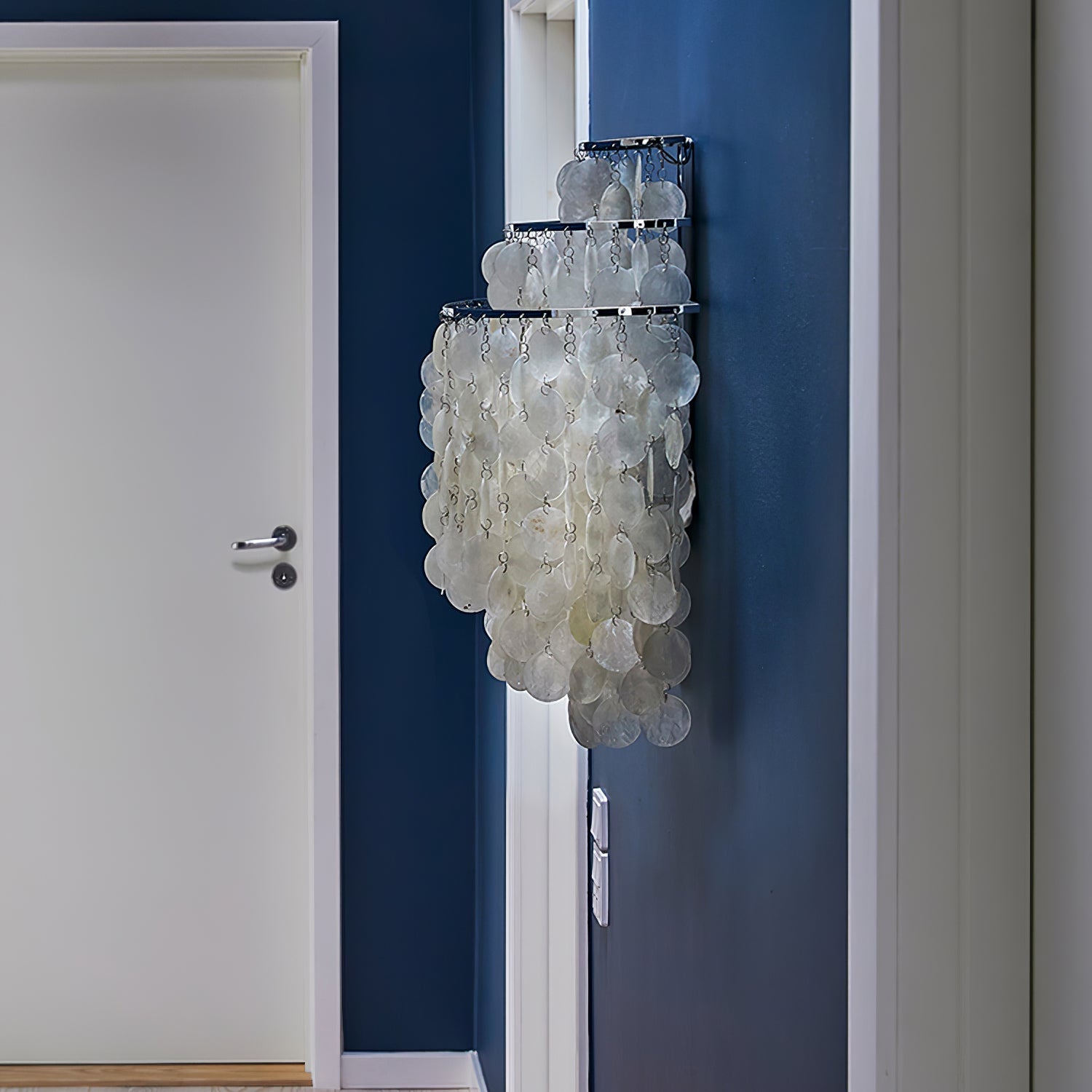 Shell Cascading Wall Light - Blowlighting