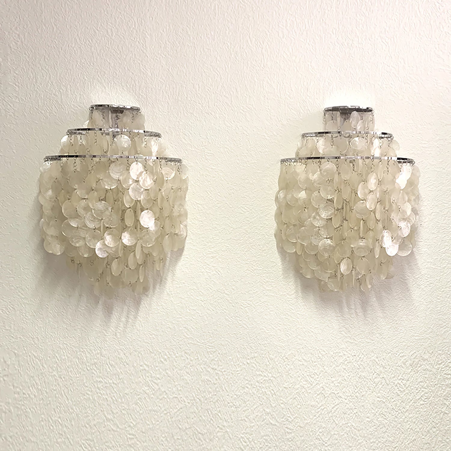 Shell Cascading Wall Light - Blowlighting