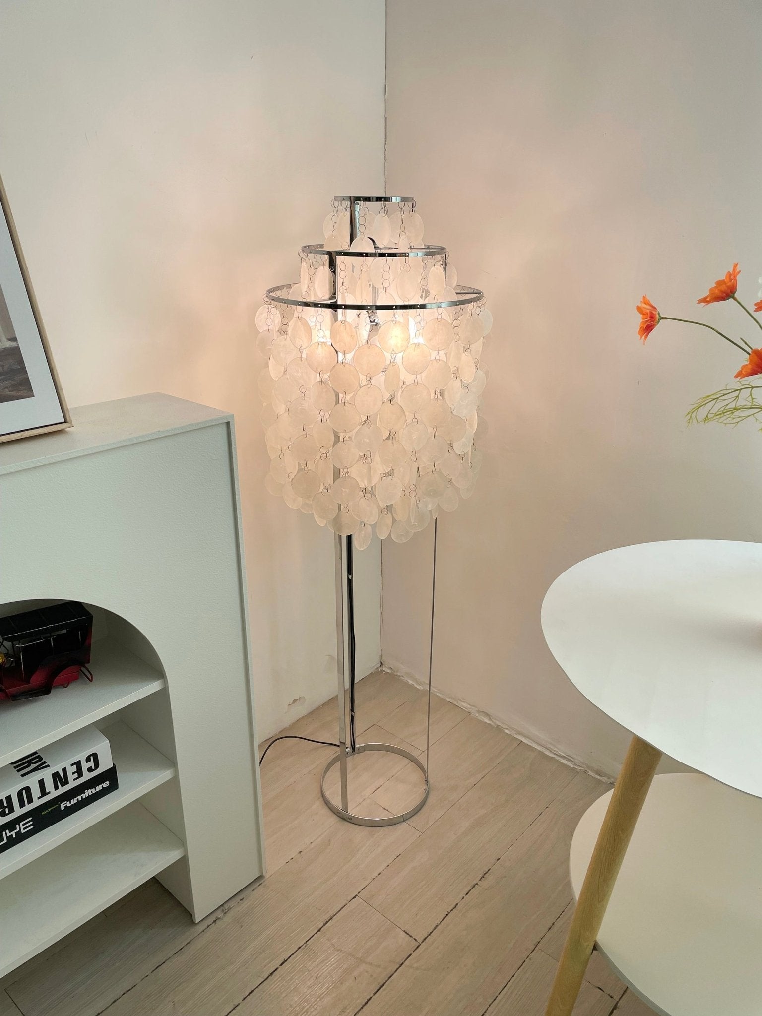 Shell Floor Lamp - Blowlighting