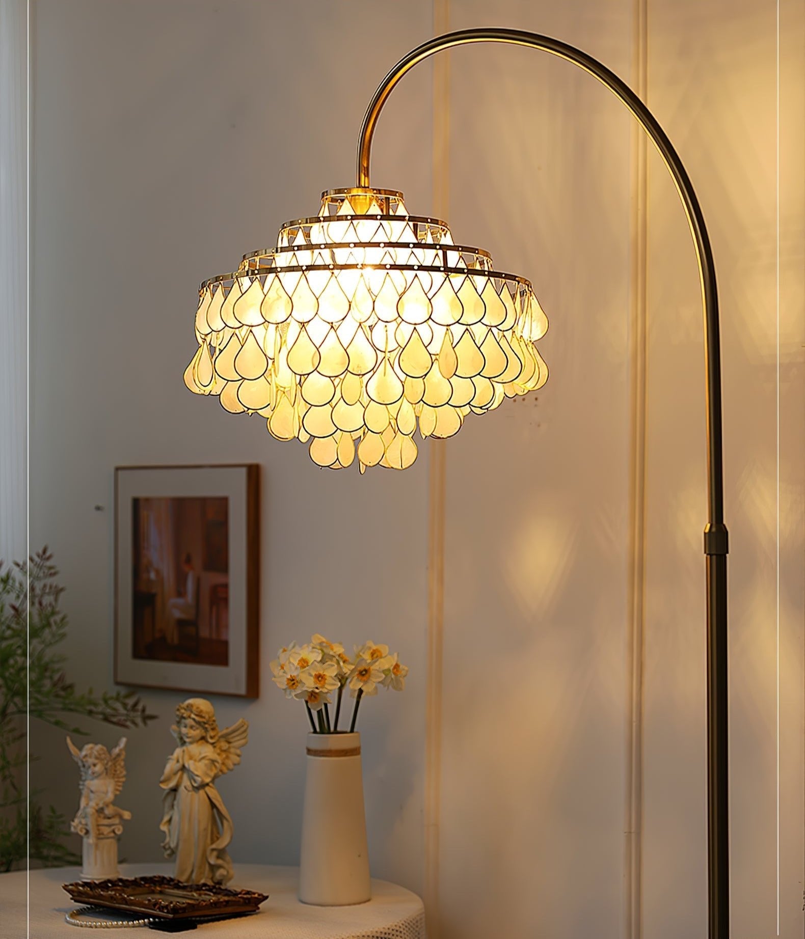 Shells Floor Lamp - Blowlighting