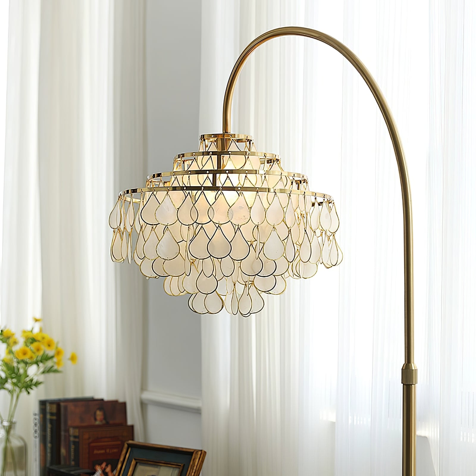 Shells Floor Lamp - Blowlighting