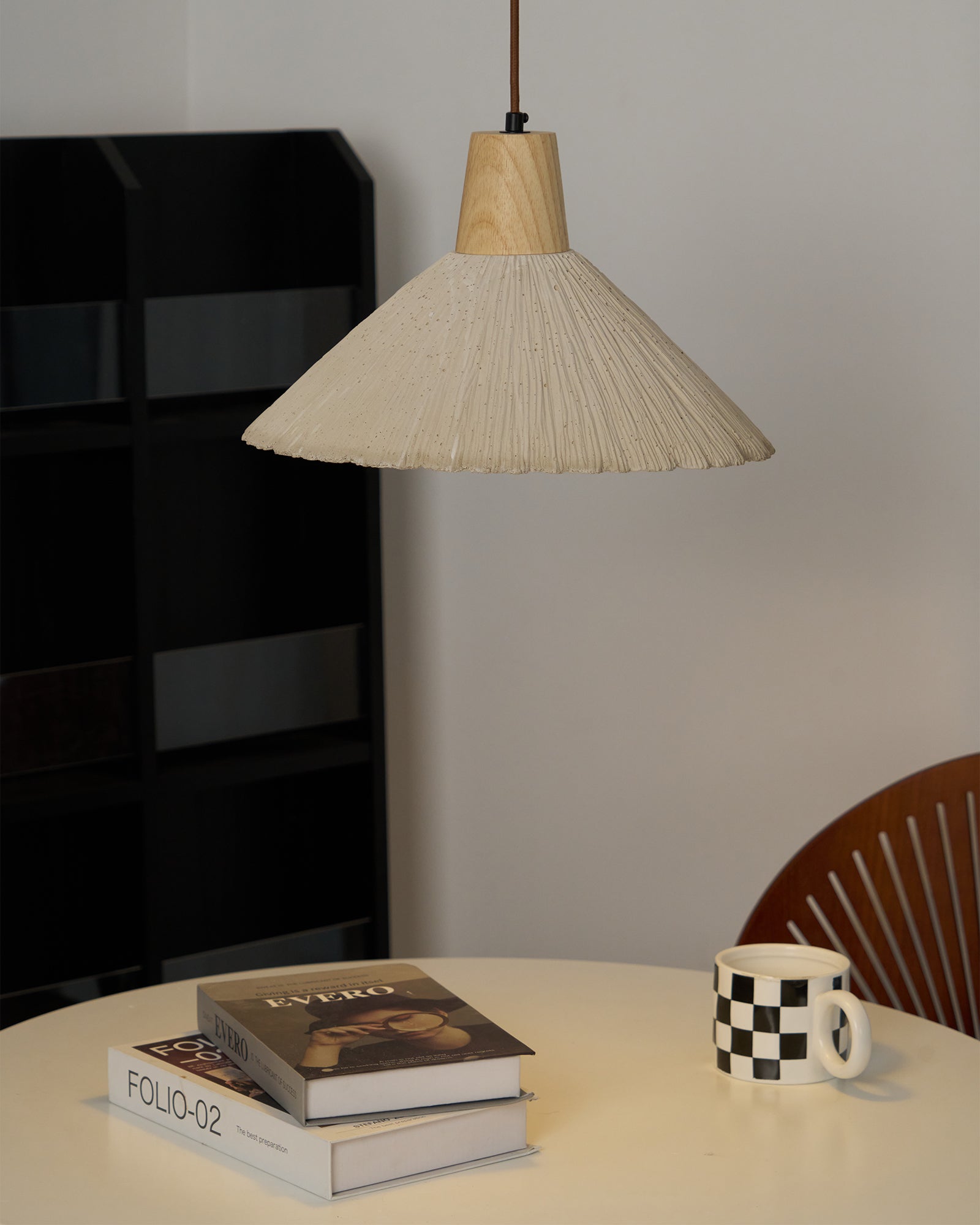Concrete Pleated Pendant Lamp - Blowlighting