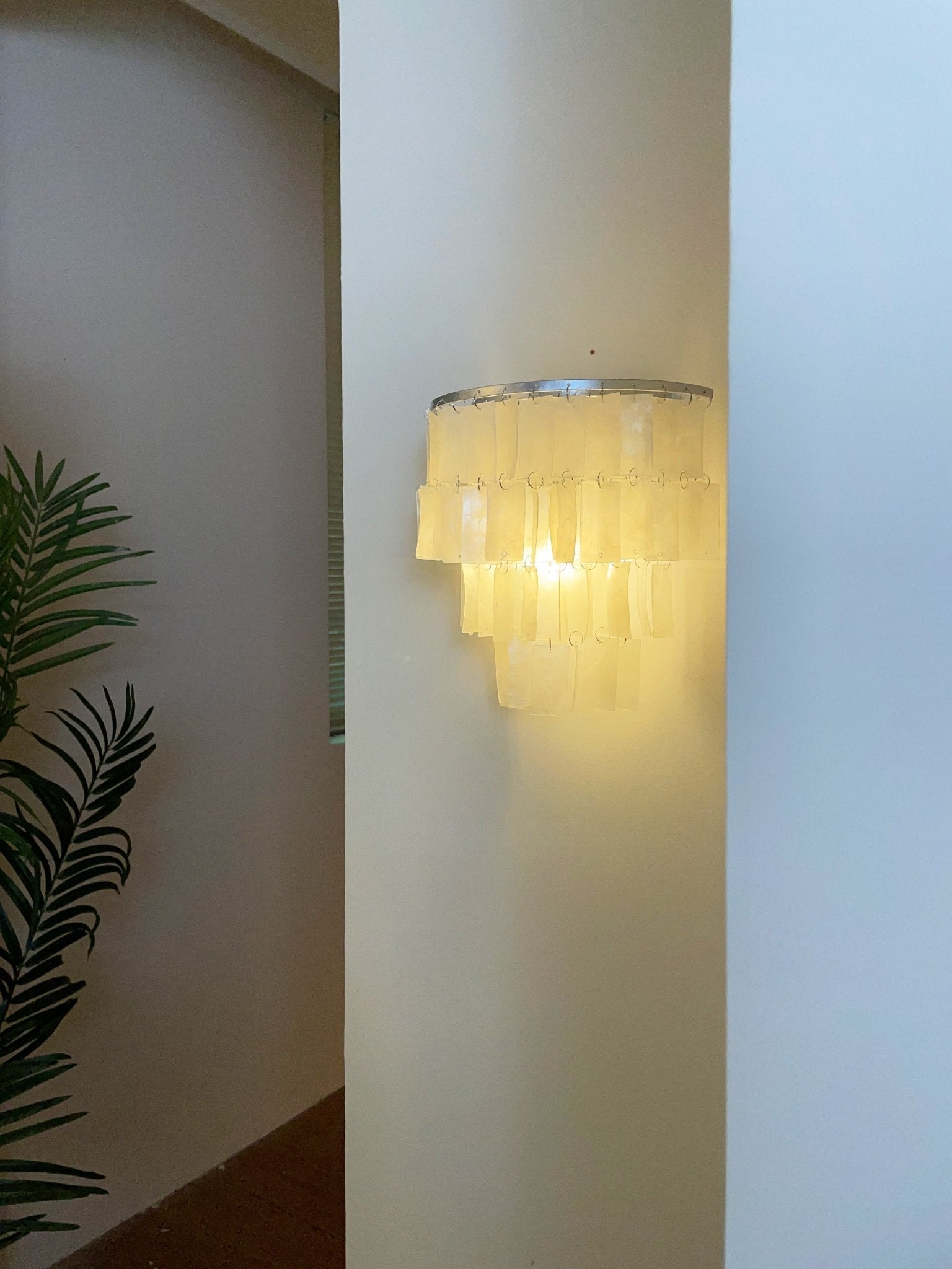 Skye Shell Tiered Wall Lamp - Blowlighting