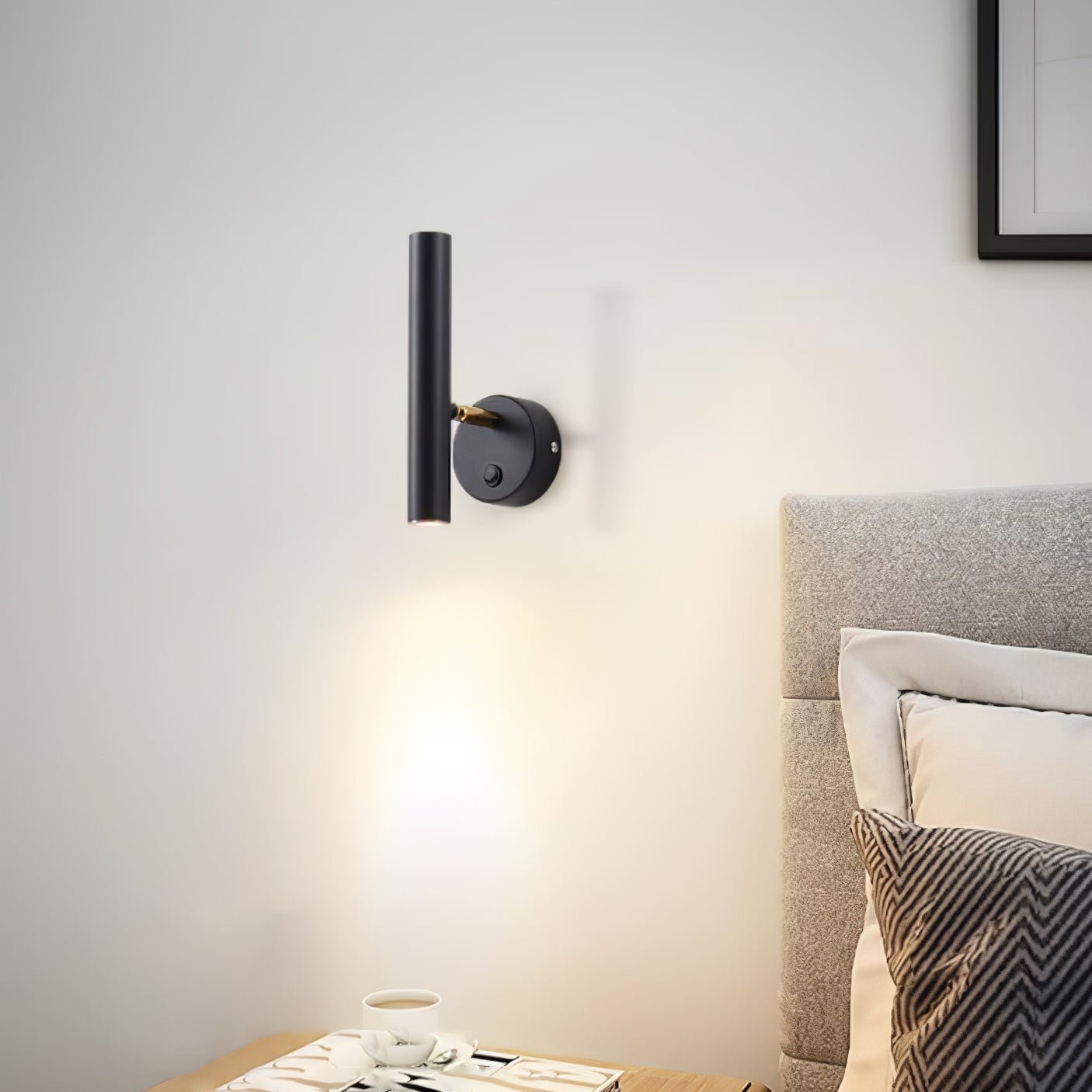 Slender Adjustable Wall Lamp - Blowlighting