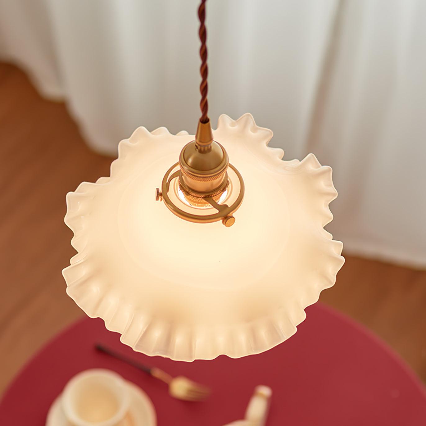 Small Floral Pendant Lamp - Blowlighting