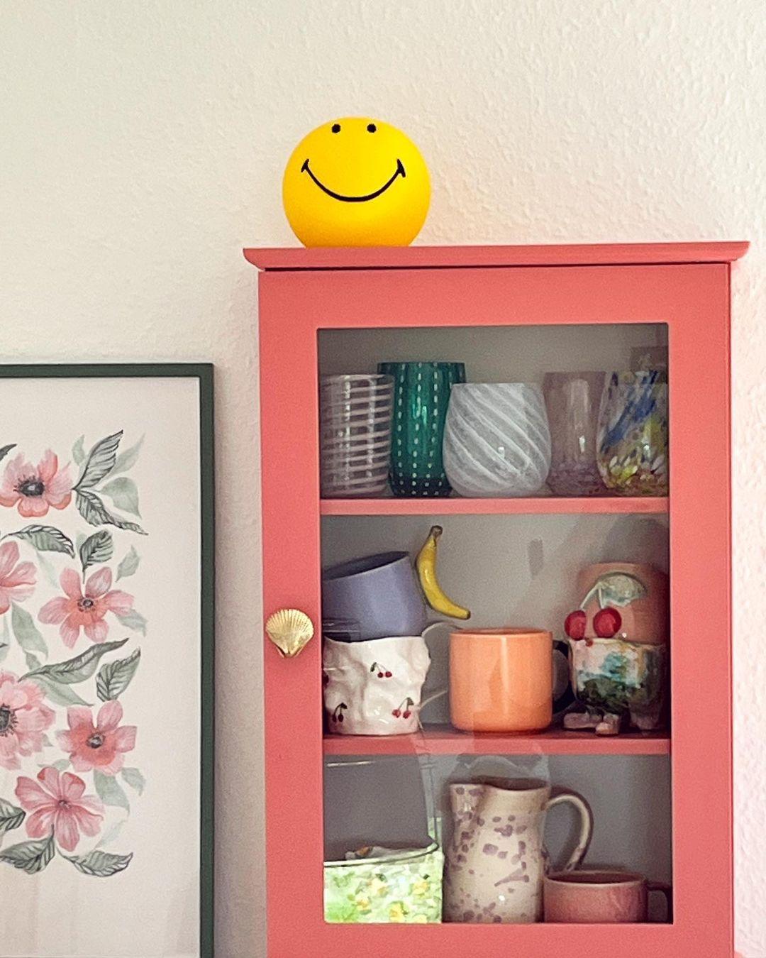 Smiling Rechargeable Table Lamp - Blowlighting
