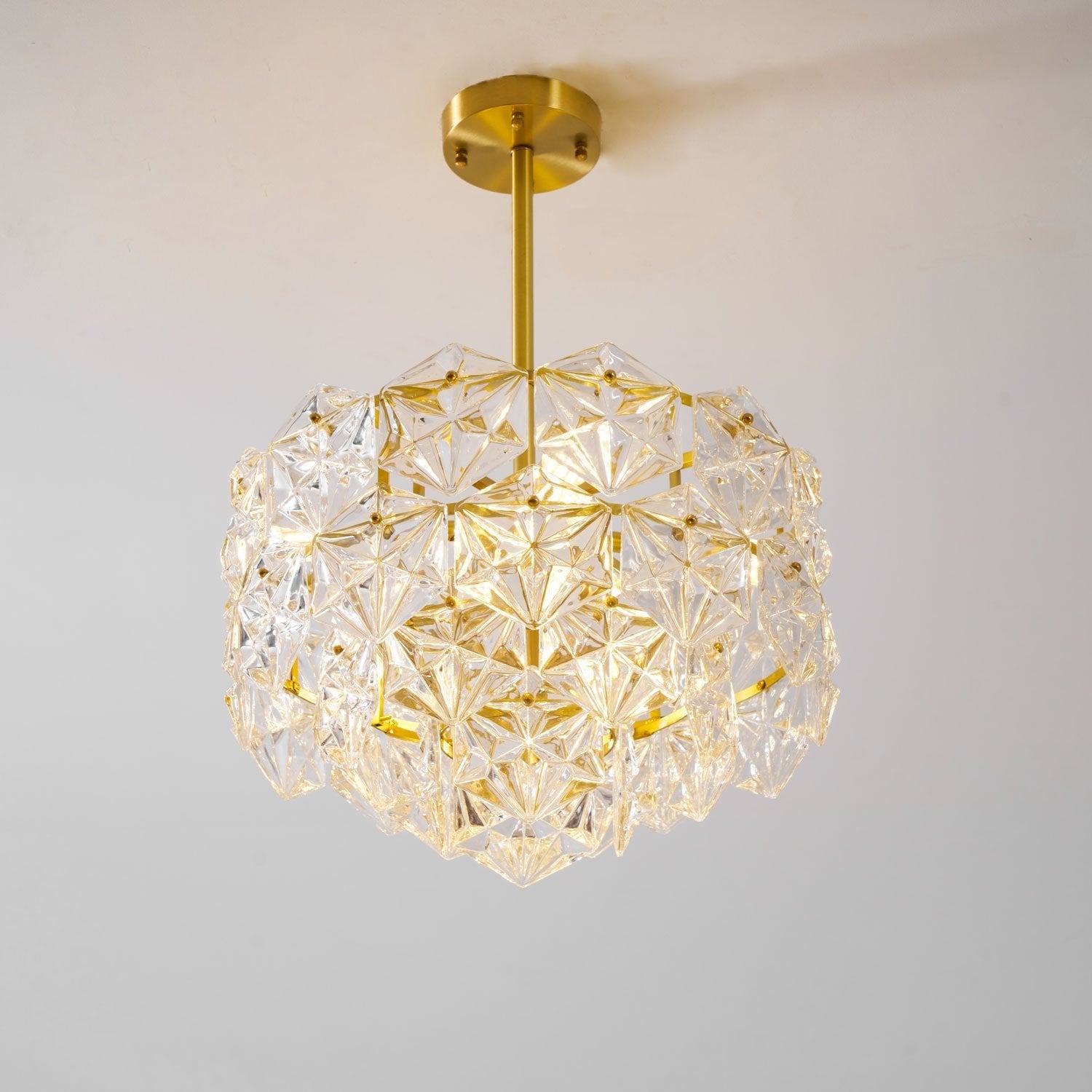 Snowflake Glass Chandelier - Blowlighting
