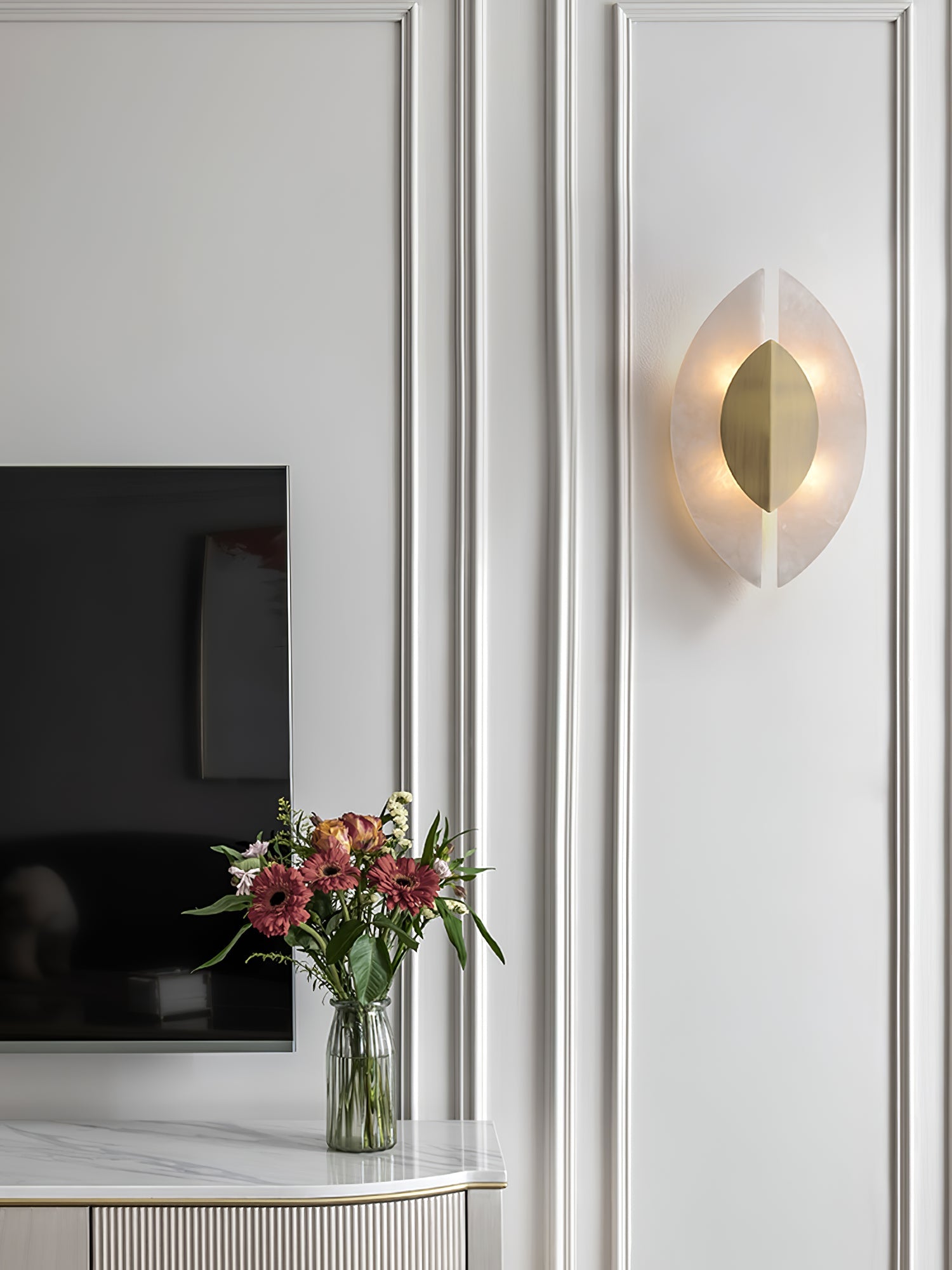 Orla Alabaster Wall Light - Blowlighting