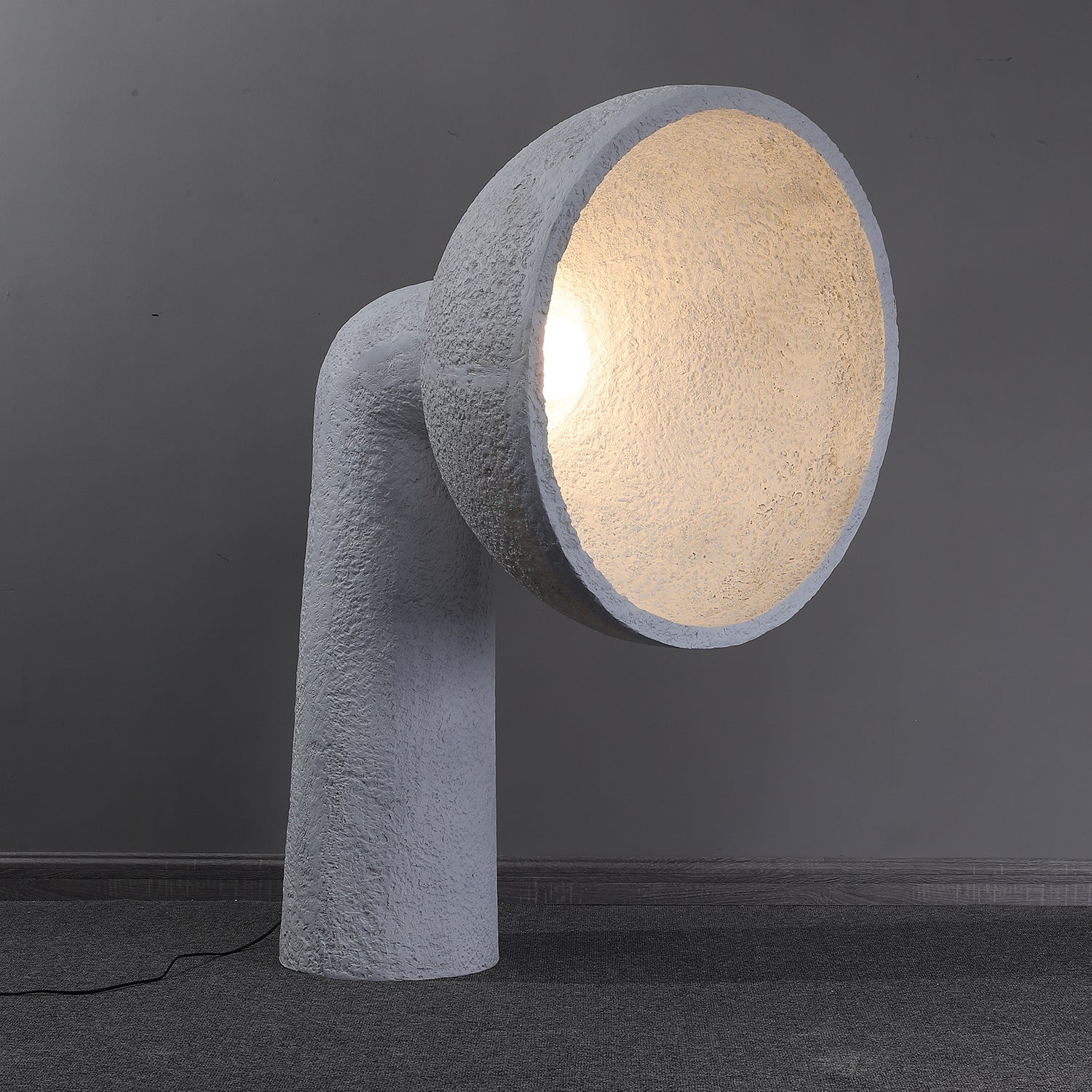 Arliris Concrete Table Lamp - Blowlighting