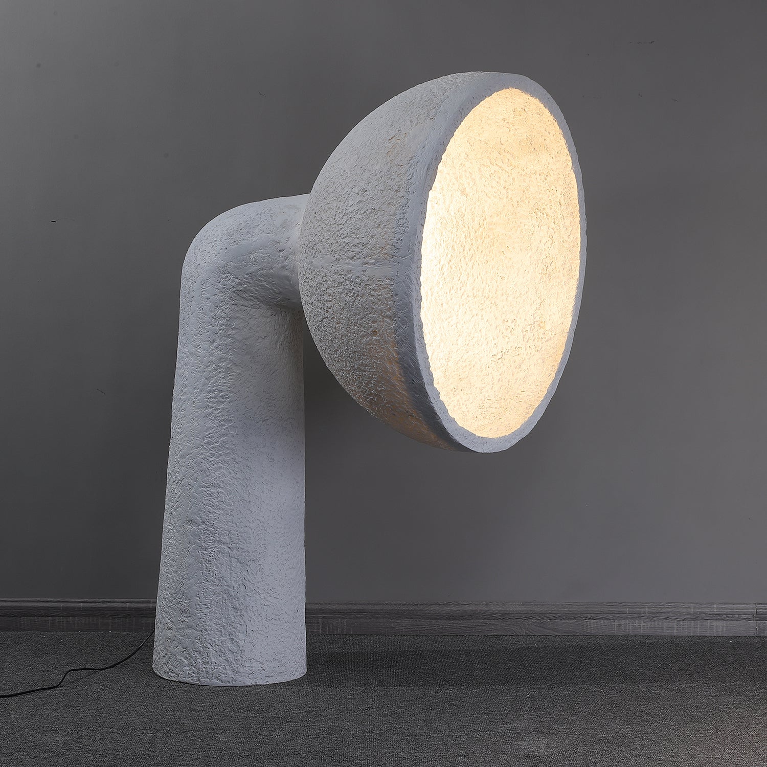 Arliris Concrete Table Lamp - Blowlighting