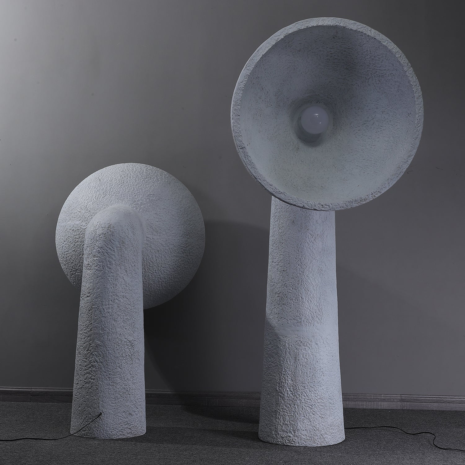 Arliris Concrete Table Lamp - Blowlighting